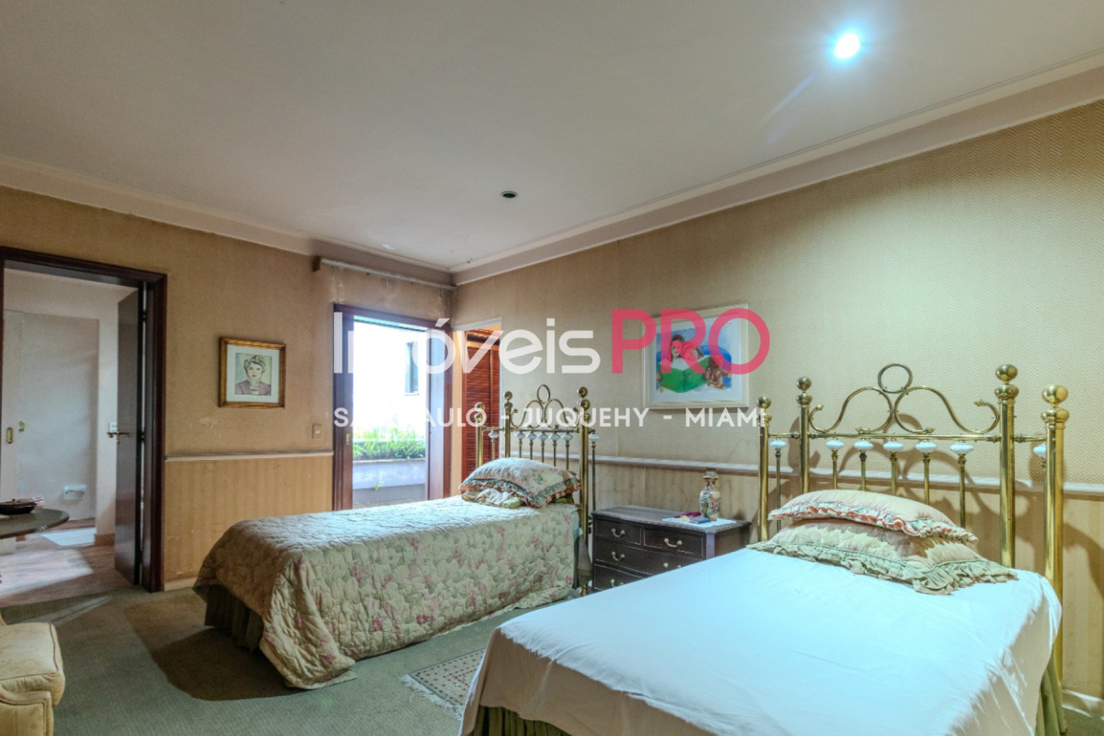 Foto :: https://assets.imoveispro.com.br/thumb/IP38736/casa-venda-brooklin-paulista_IP38736_41_1920x1080.jpg?