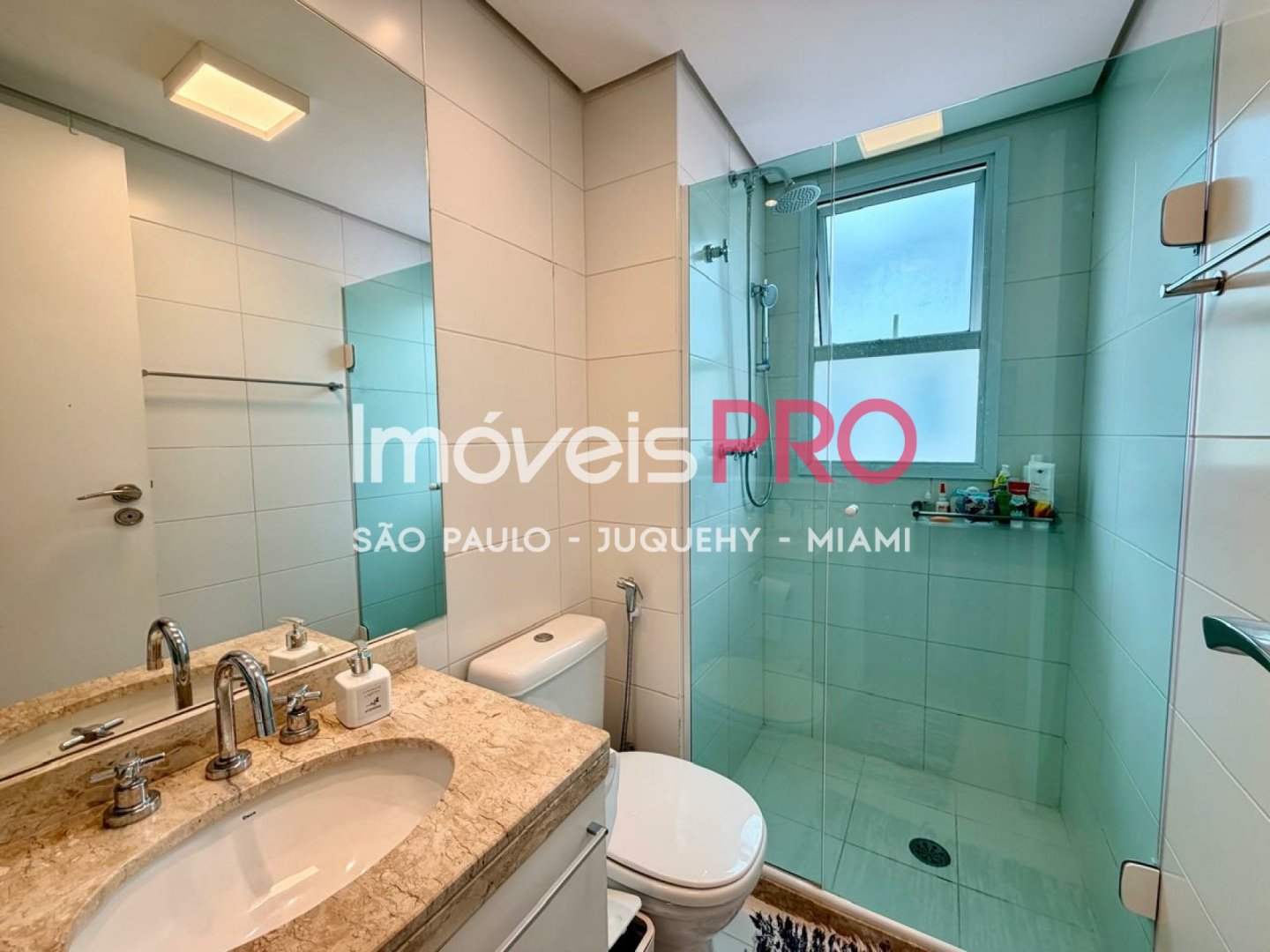 Foto :: https://assets.imoveispro.com.br/thumb/IP38741/apartamento-venda-campo-belo_IP38741_17_1920x1080.jpg?