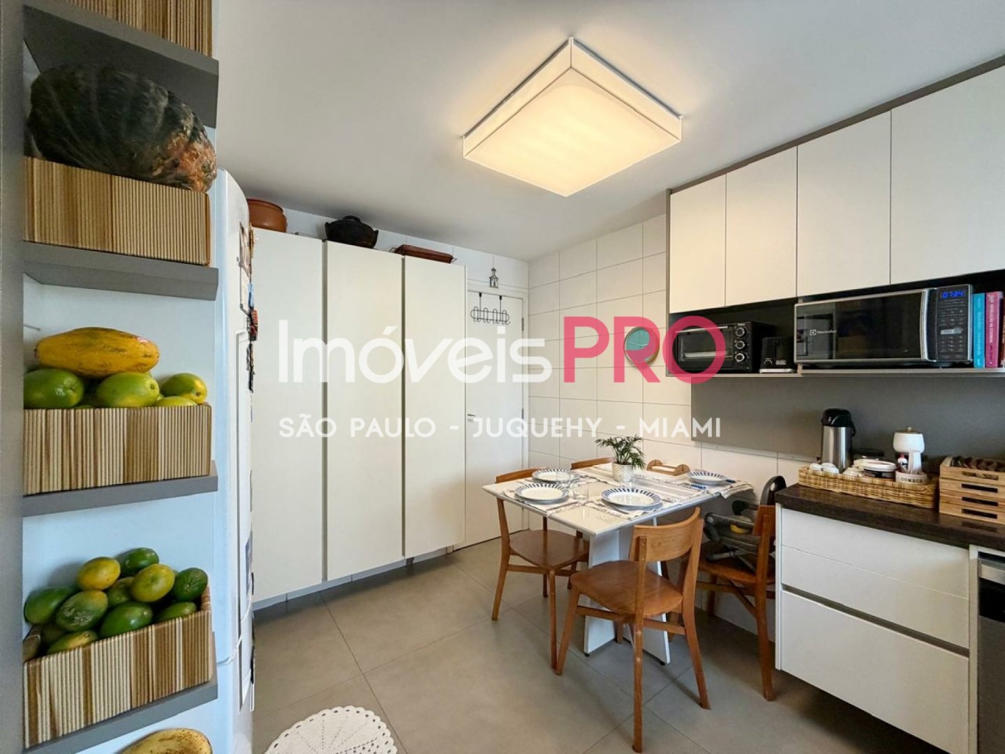 Foto :: https://assets.imoveispro.com.br/thumb/IP38741/apartamento-venda-campo-belo_IP38741_29_1920x1080.jpg?