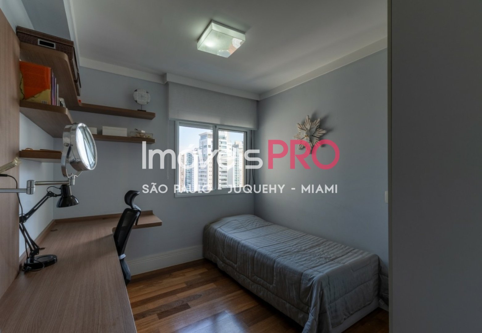 Foto :: https://assets.imoveispro.com.br/thumb/IP38743/apartamento-venda-campo-belo_IP38743_17_1920x1080.jpg?