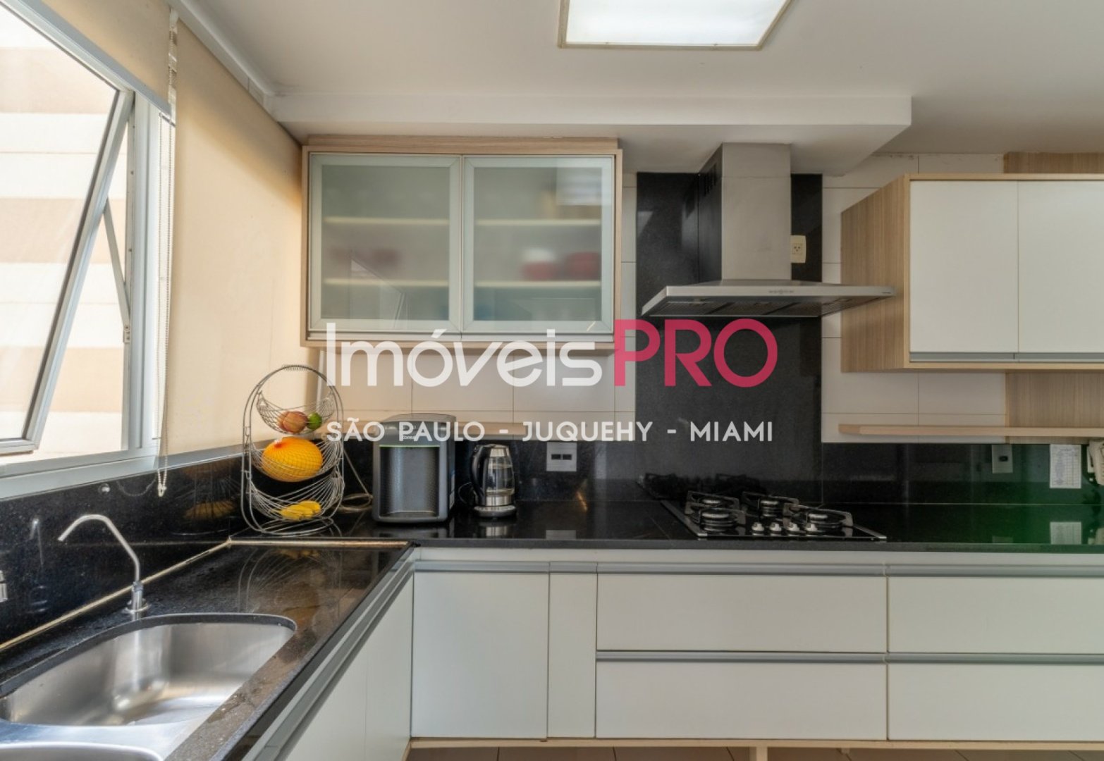 Foto :: https://assets.imoveispro.com.br/thumb/IP38743/apartamento-venda-campo-belo_IP38743_41_1920x1080.jpg?