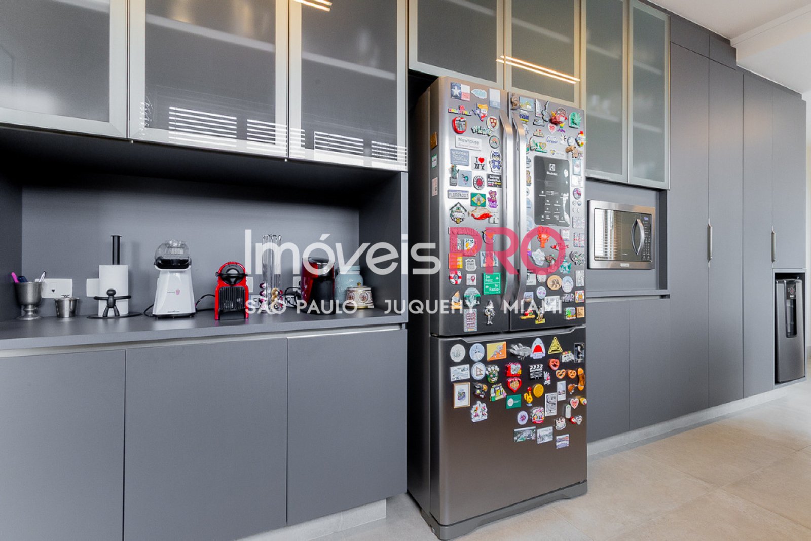 Foto :: https://assets.imoveispro.com.br/thumb/IP38745/apartamento-venda-higienopolis_IP38745_17_1920x1080.jpg?