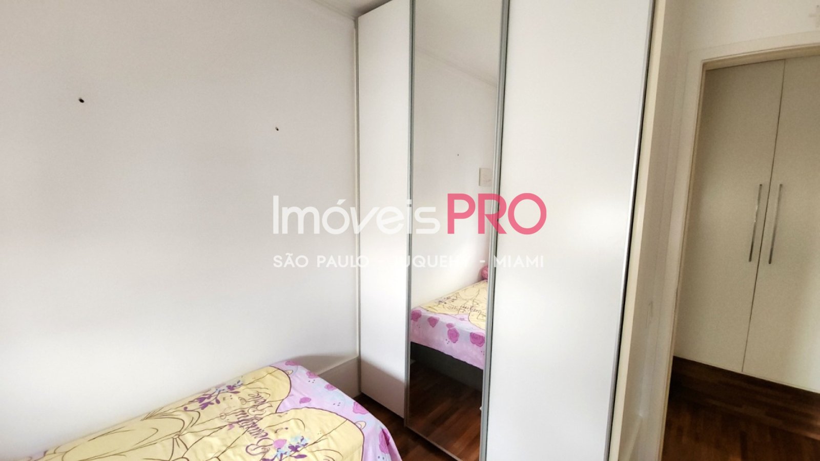 Foto :: https://assets.imoveispro.com.br/thumb/IP38749/apartamento-aluguel-campo-belo_IP38749_17_1920x1080.jpg?