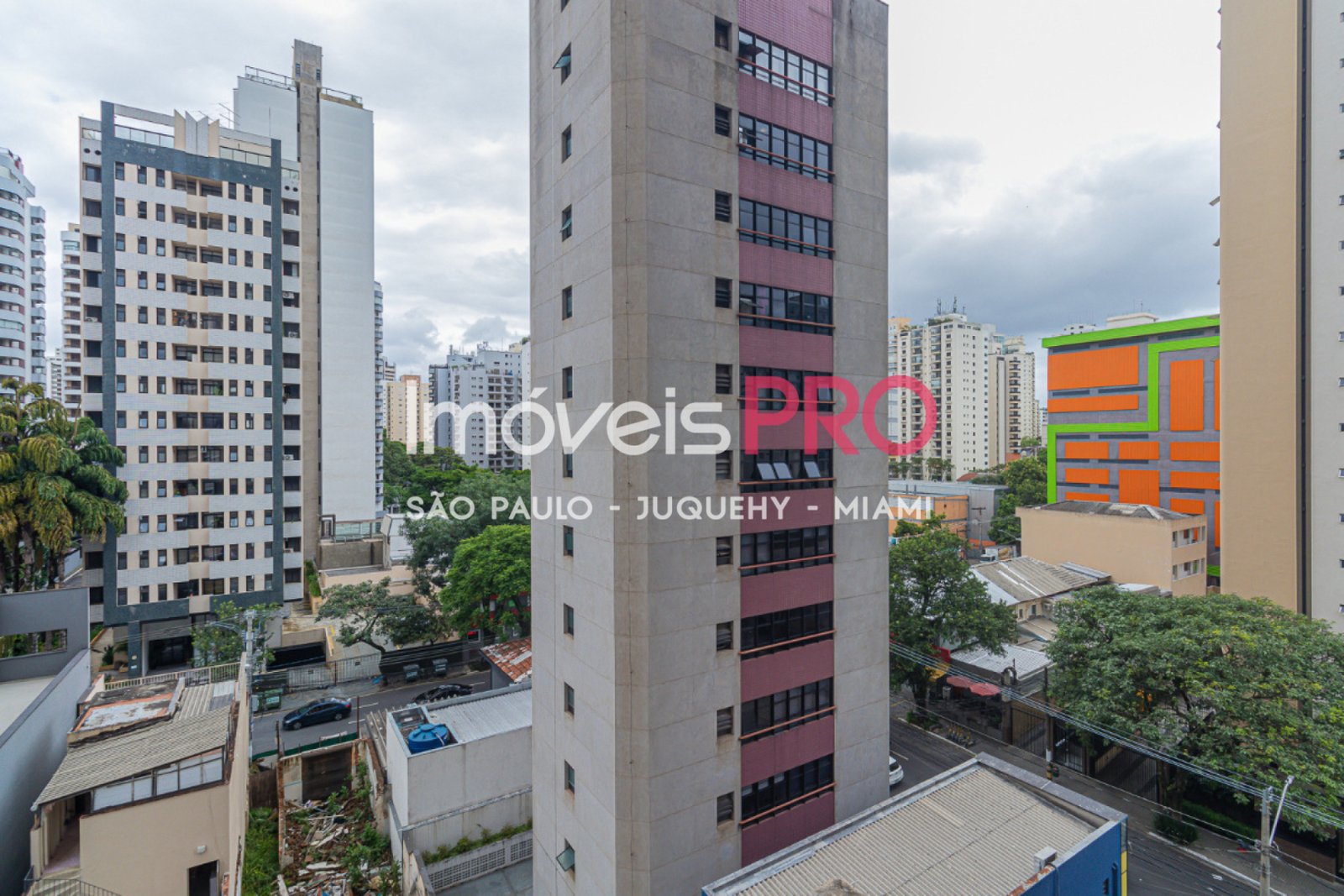Foto :: IP38752