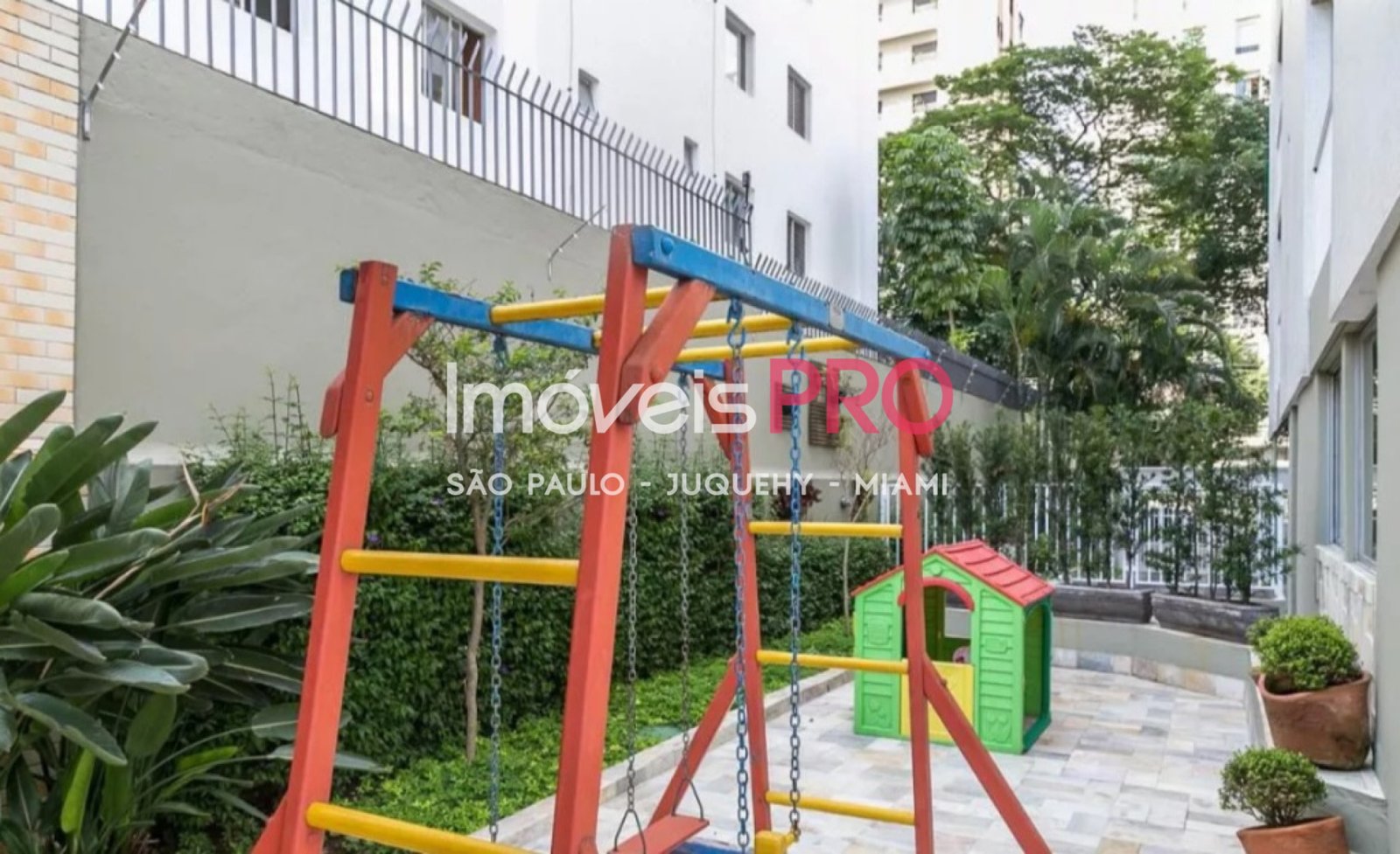 Foto :: IP38758