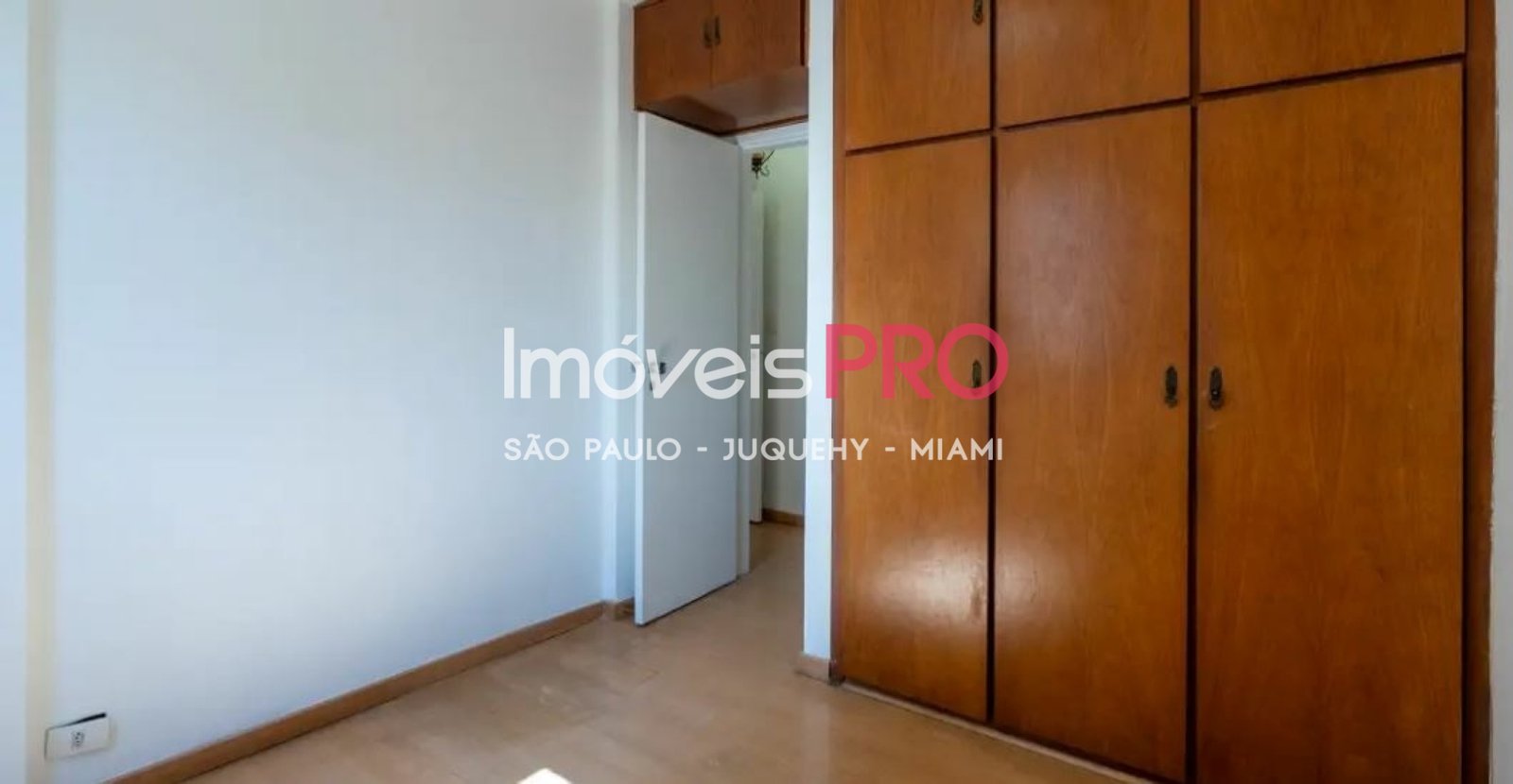 Foto :: https://assets.imoveispro.com.br/thumb/IP38764/apartamento-venda-campo-belo_IP38764_17_1920x1080.jpg?