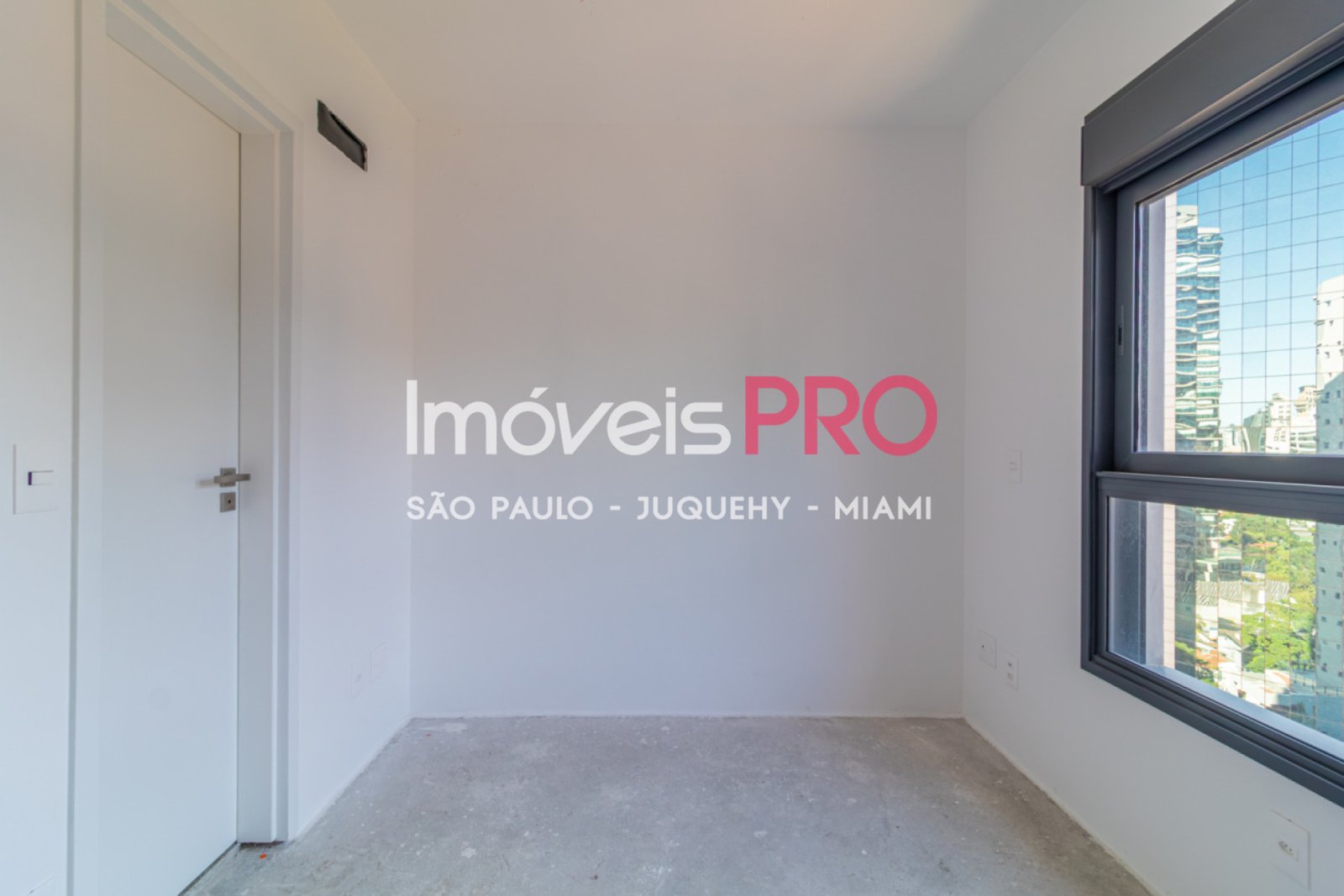 Foto :: https://assets.imoveispro.com.br/thumb/IP38768/apartamento-venda-pinheiros_IP38768_11_1920x1080.jpg?