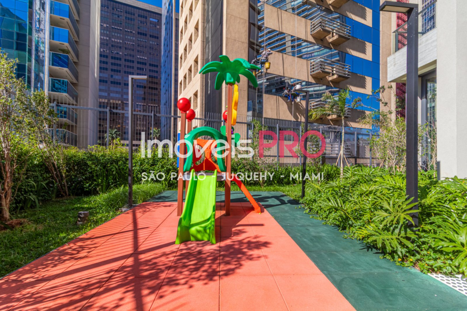 Foto :: IP38769