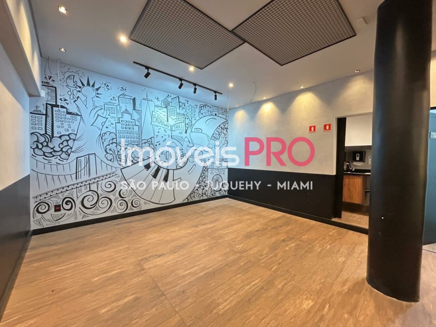 Foto :: https://assets.imoveispro.com.br/thumb/IP38773/loja-aluguel-vila-olimpia_IP38773_11_1920x1080.jpg?