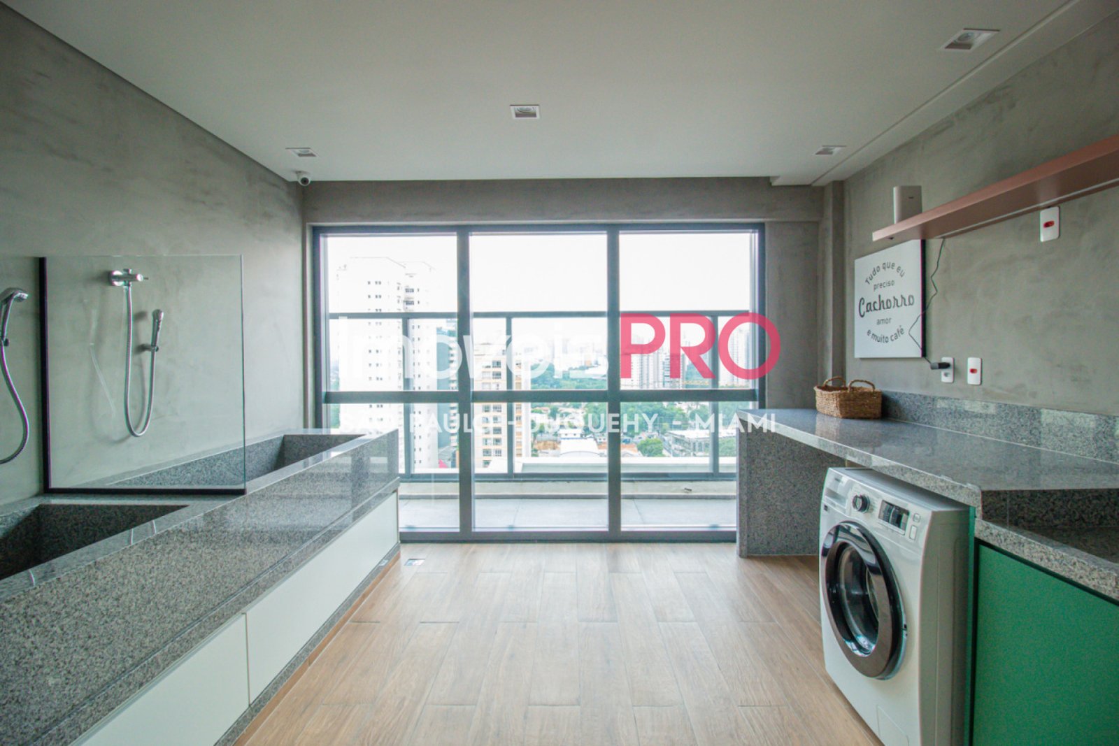 Foto :: https://assets.imoveispro.com.br/thumb/IP38775/apartamento-venda-moema_IP38775_23_1920x1080.jpg?