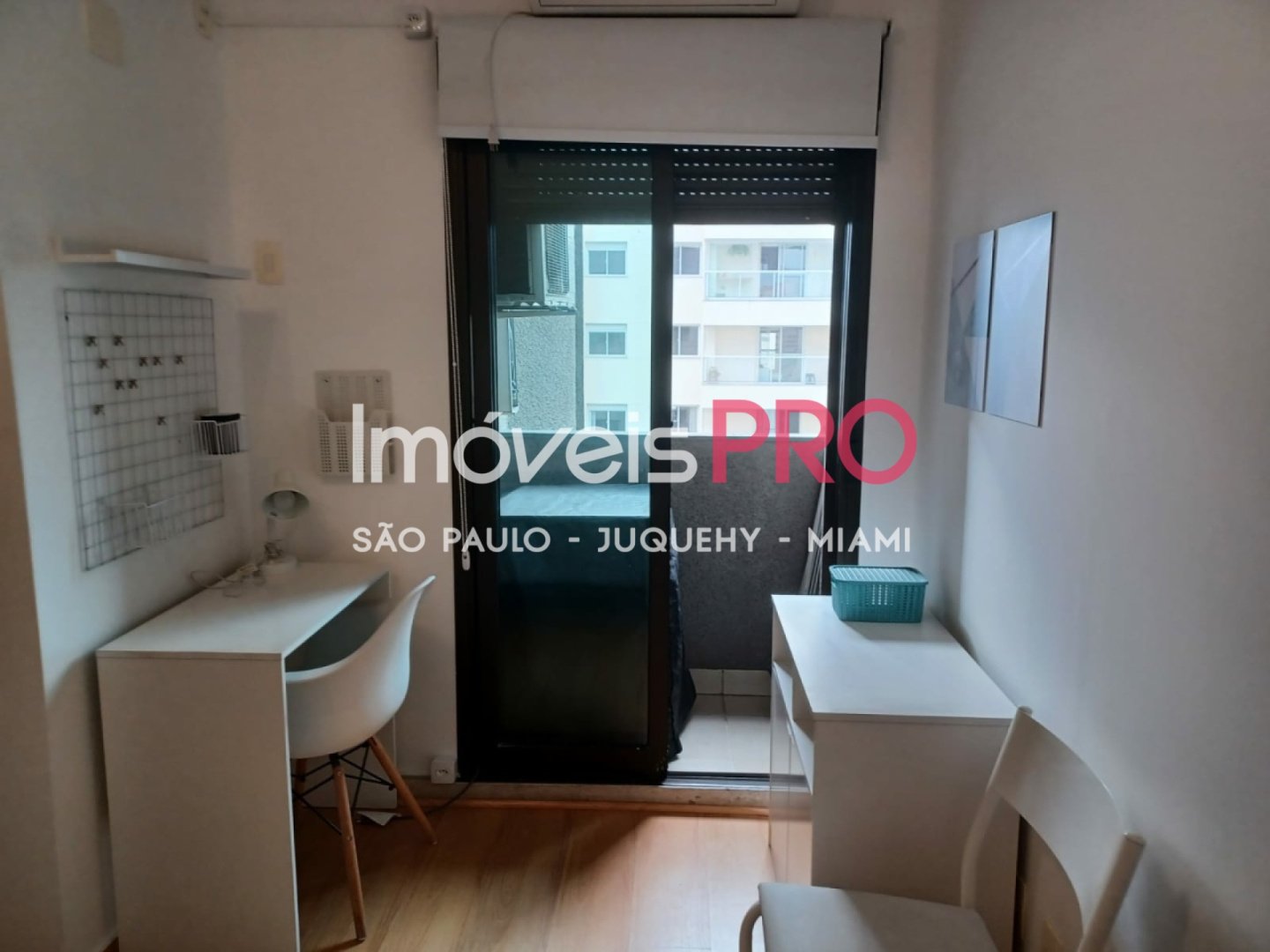 Foto :: IP38777