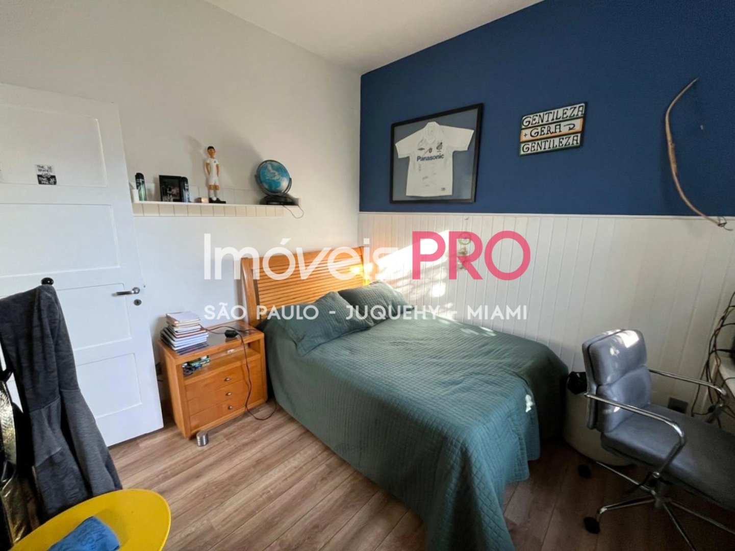 Foto :: https://assets.imoveispro.com.br/thumb/IP38783/casa-de-vila-venda-pinheiros_IP38783_23_1920x1080.jpg?