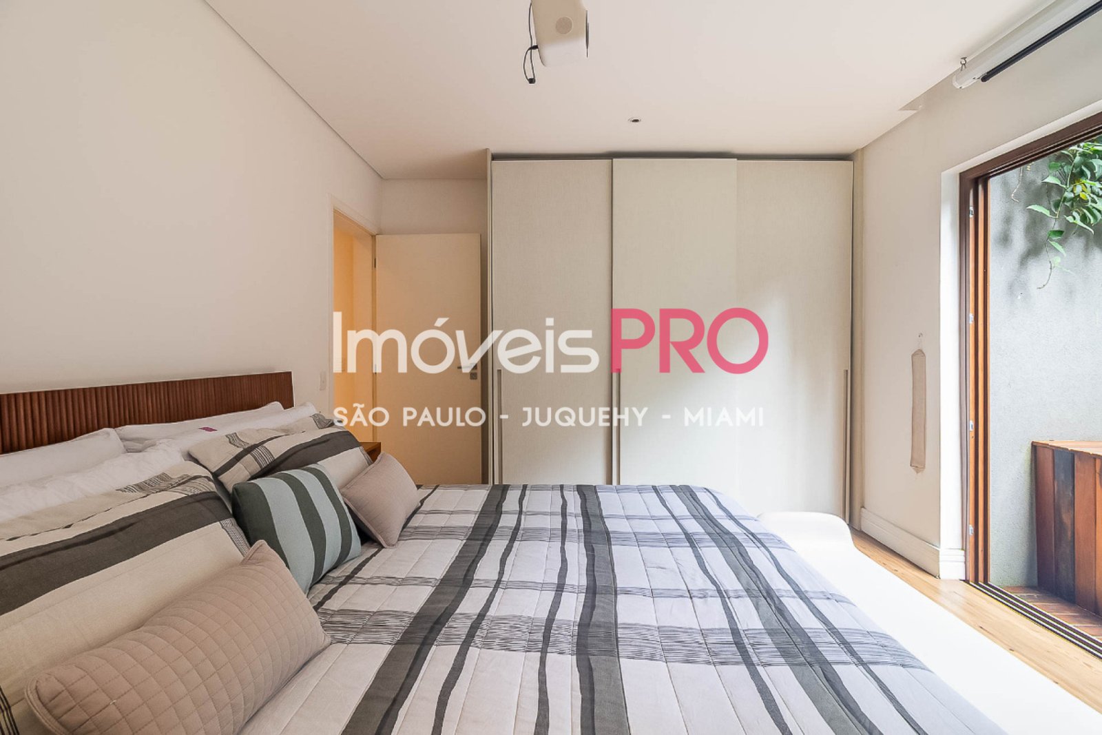 Casa de Vila para Vender, Vila Nova Conceição | Cód: IP38785 — 