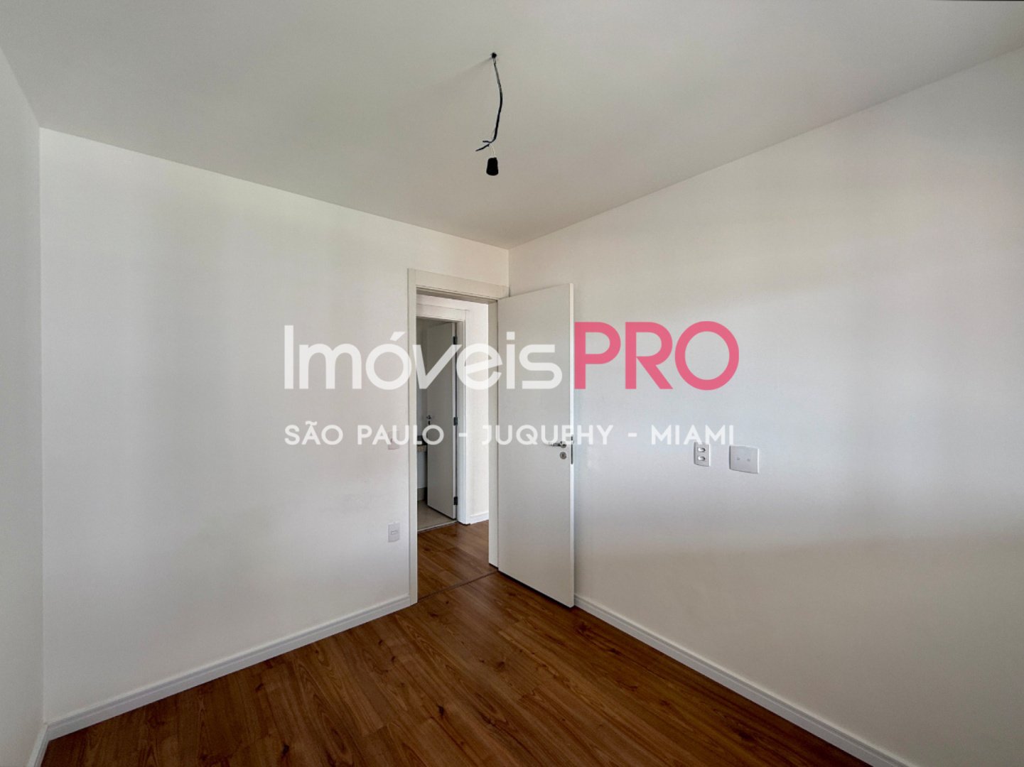 Foto :: https://assets.imoveispro.com.br/thumb/IP38790/apartamento-venda-brooklin_IP38790_23_1920x1080.jpg?