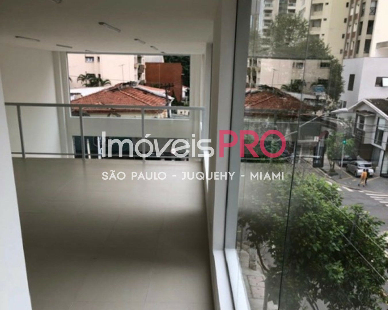 Foto :: IP38797