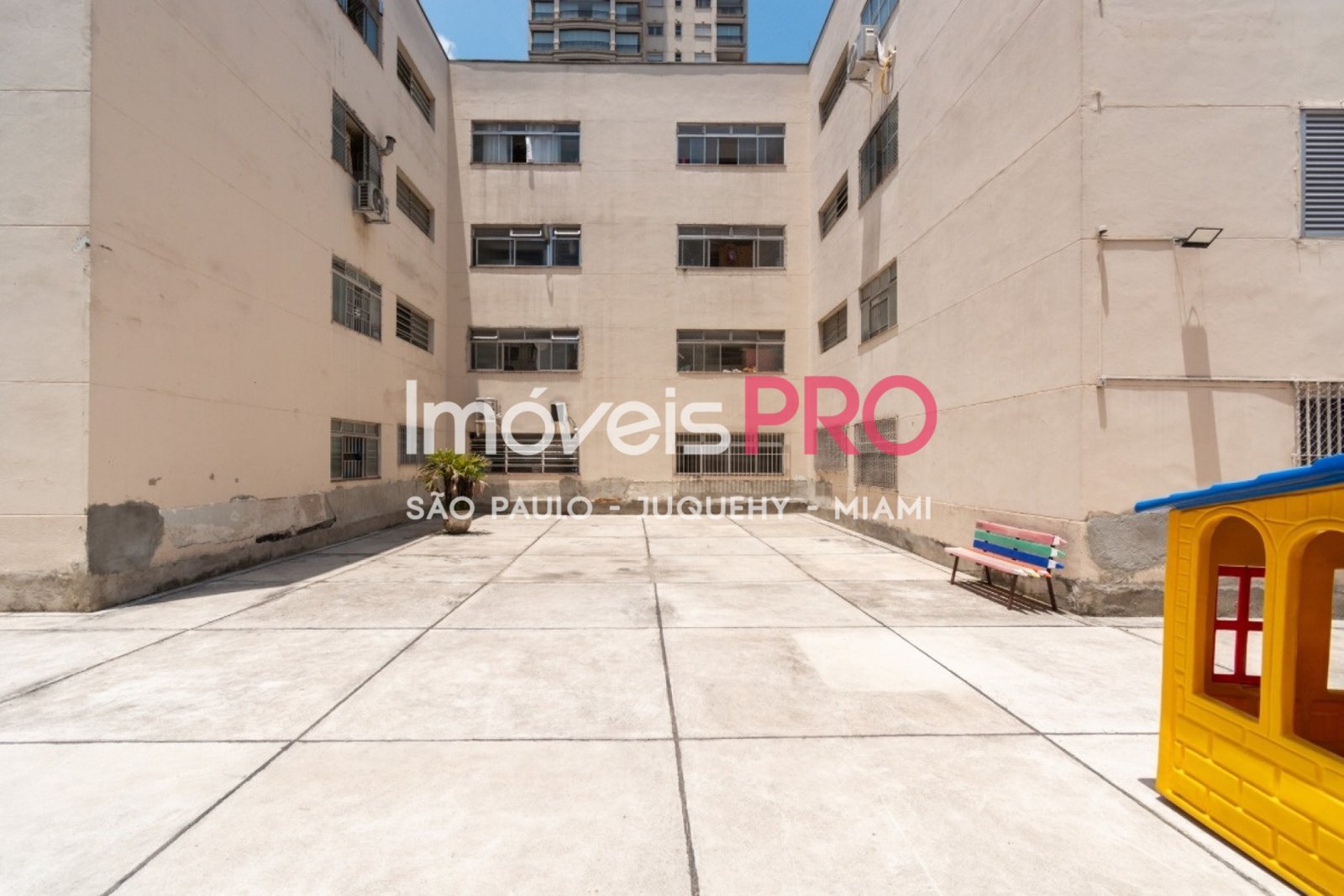 Foto :: IP38799
