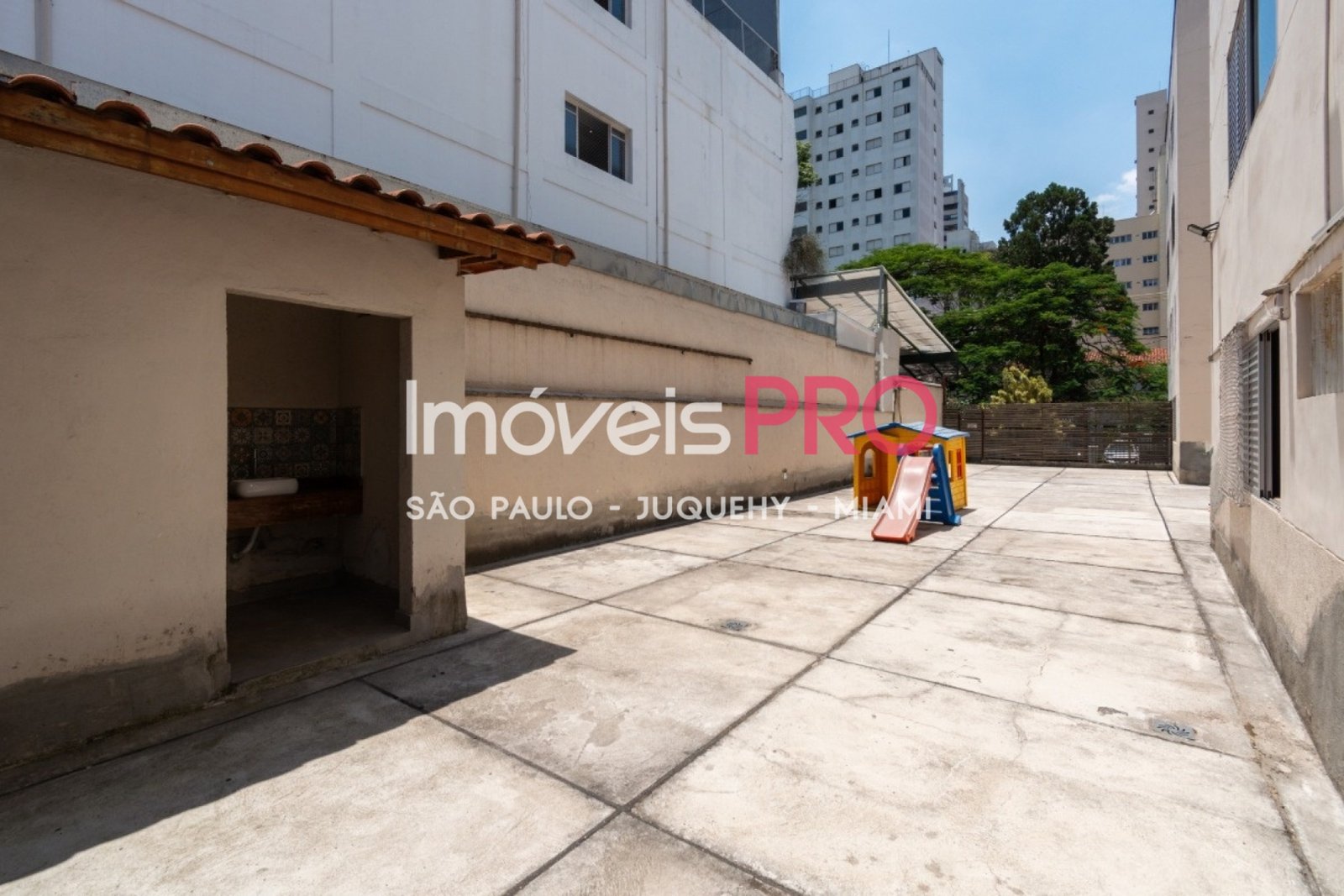 Foto :: IP38799