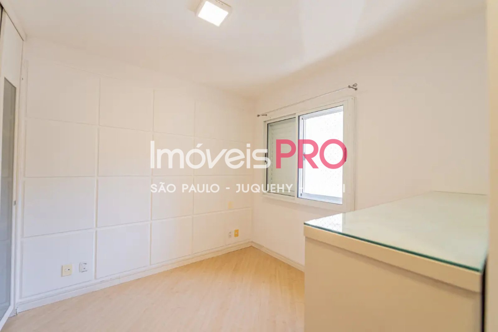 Foto :: https://assets.imoveispro.com.br/thumb/IP38801/apartamento-venda-moema-indios_IP38801_29_1920x1080.jpg?