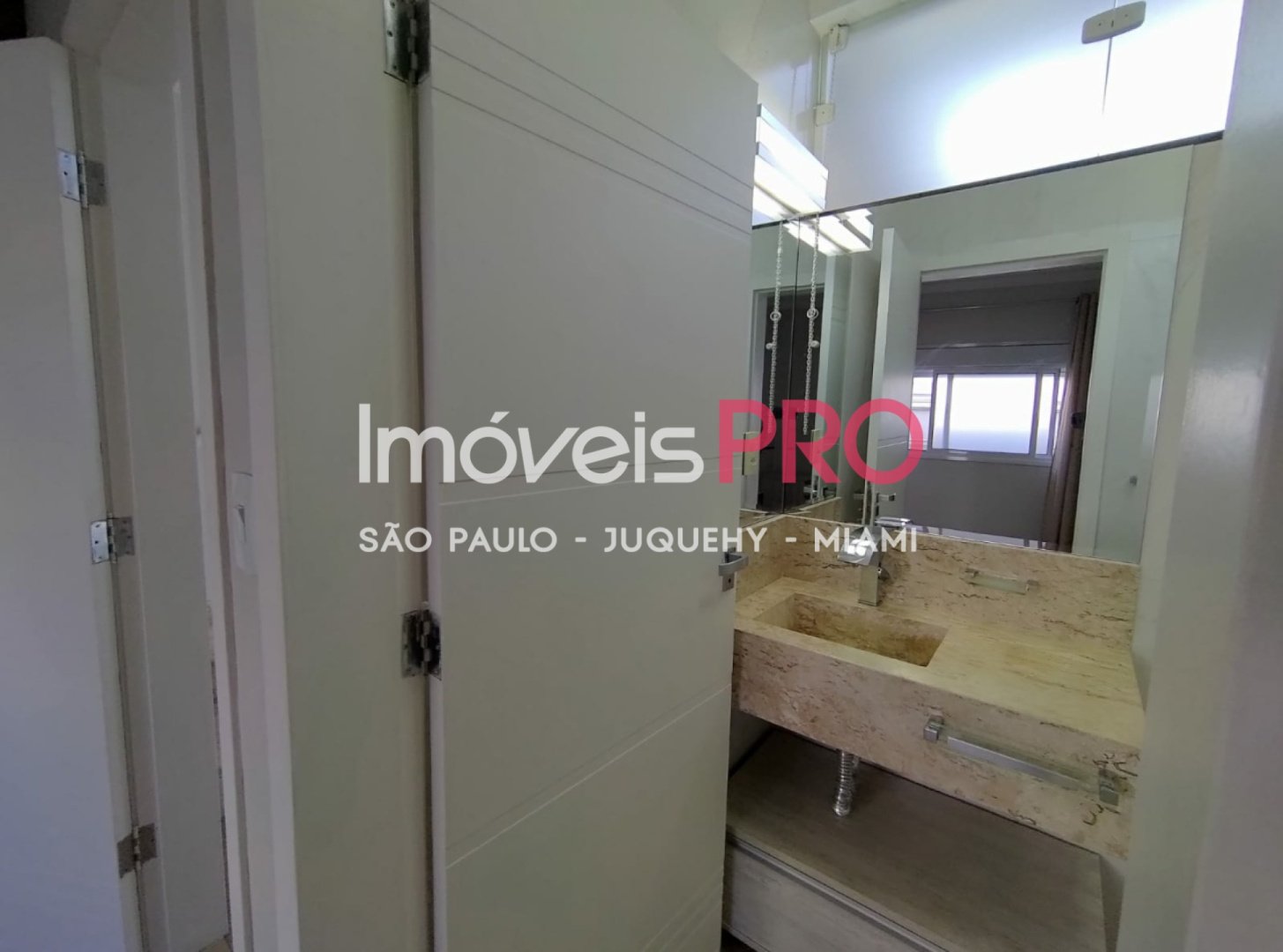 Foto :: https://assets.imoveispro.com.br/thumb/IP38810/casa-venda-ipiranga_IP38810_23_1920x1080.jpg?