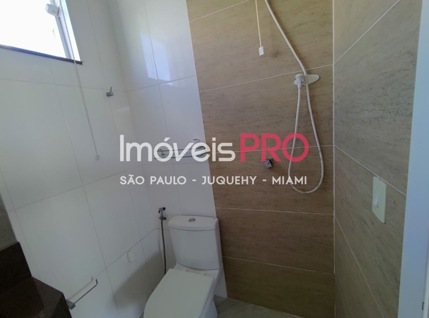 Foto :: https://assets.imoveispro.com.br/thumb/IP38810/casa-venda-ipiranga_IP38810_35_1920x1080.jpg?