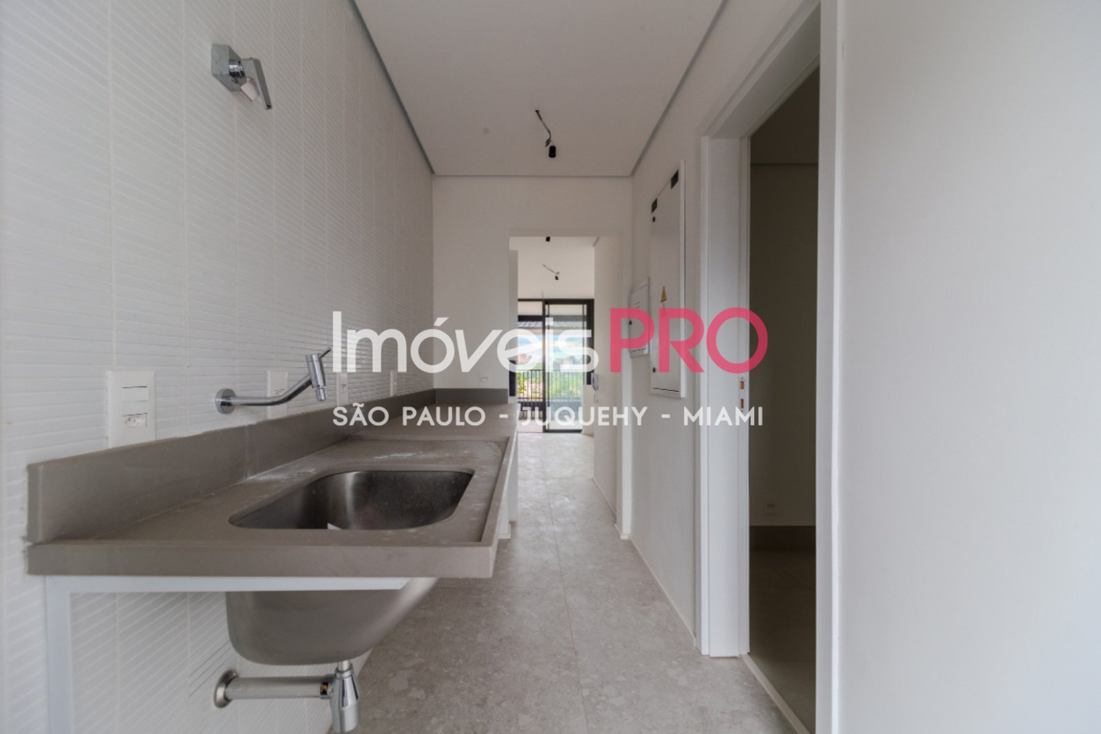 Foto :: https://assets.imoveispro.com.br/thumb/IP38822/apartamento-venda-vila-nova-conceicao_IP38822_35_1920x1080.jpg?