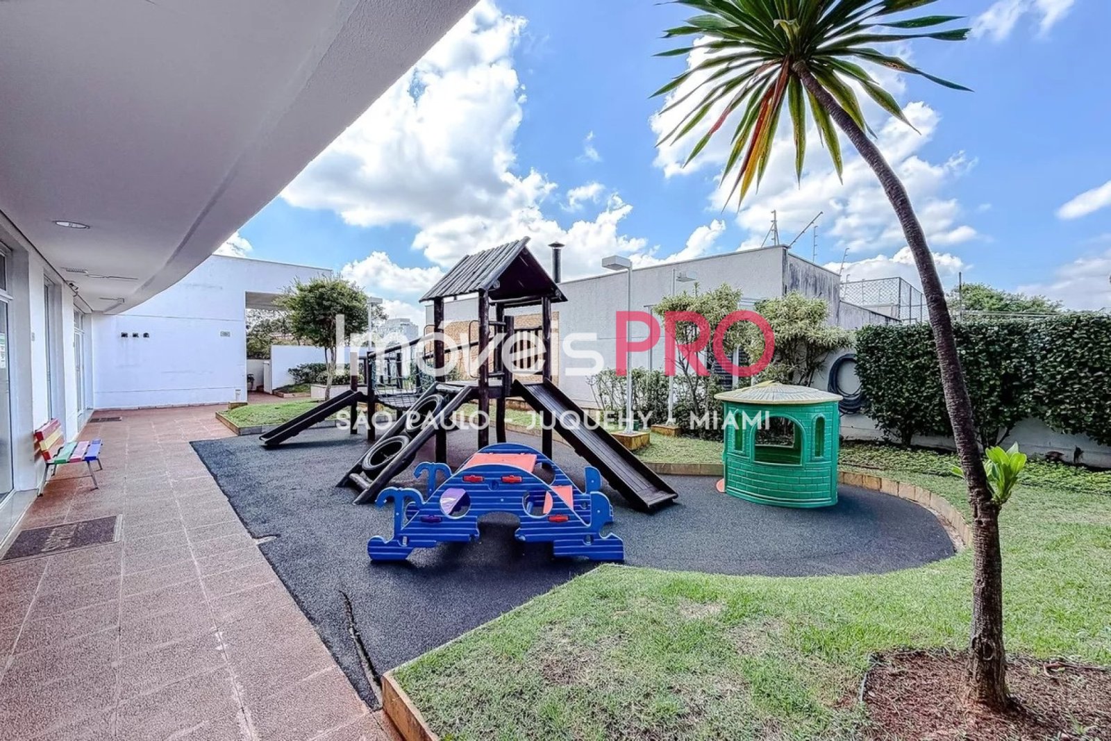 Foto :: https://assets.imoveispro.com.br/thumb/IP38823/apartamento-venda-ipiranga_IP38823_35_1920x1080.jpg?