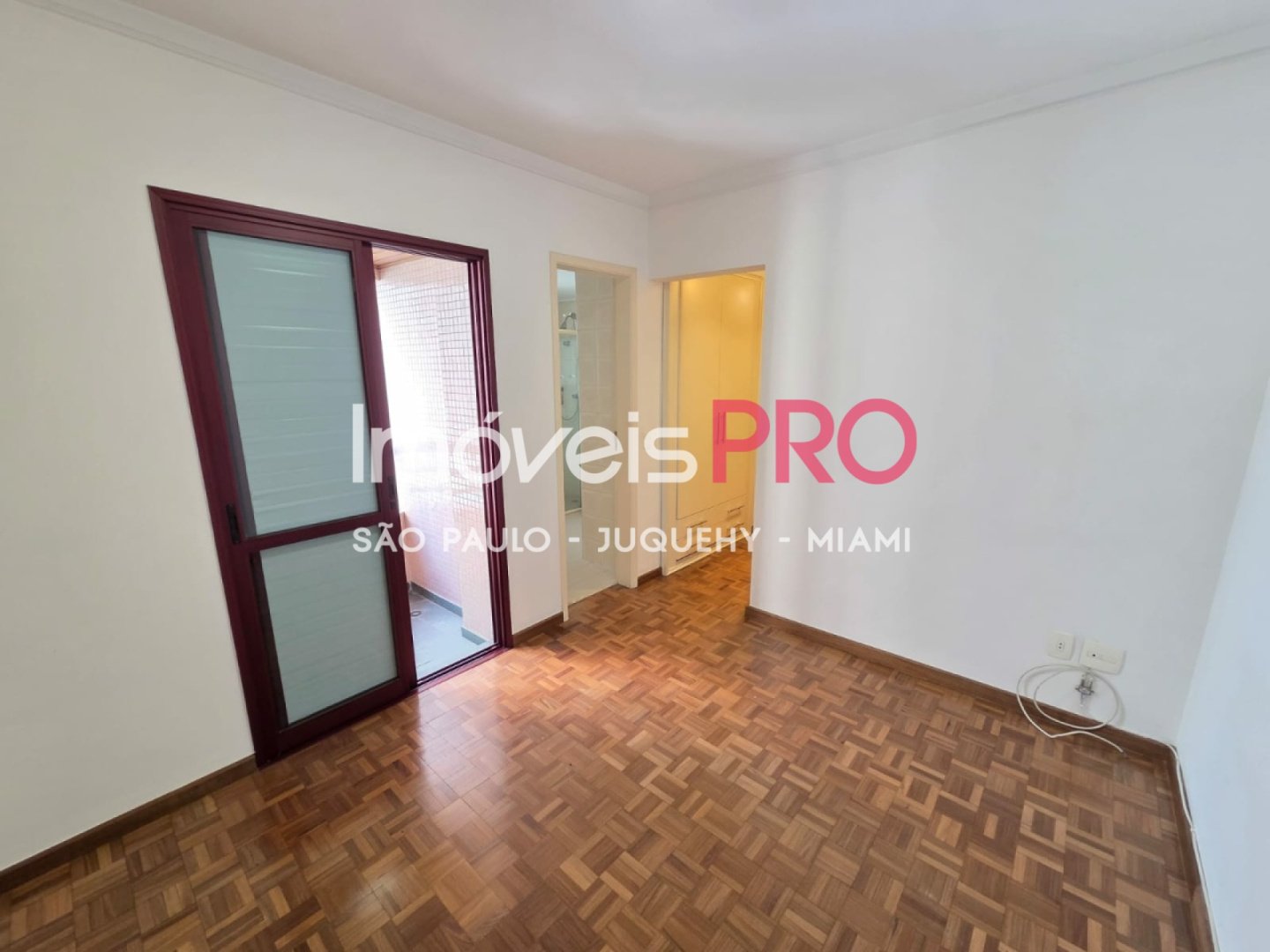 Foto :: https://assets.imoveispro.com.br/thumb/IP38827/apartamento-venda-brooklin-paulista_IP38827_17_1920x1080.jpg?