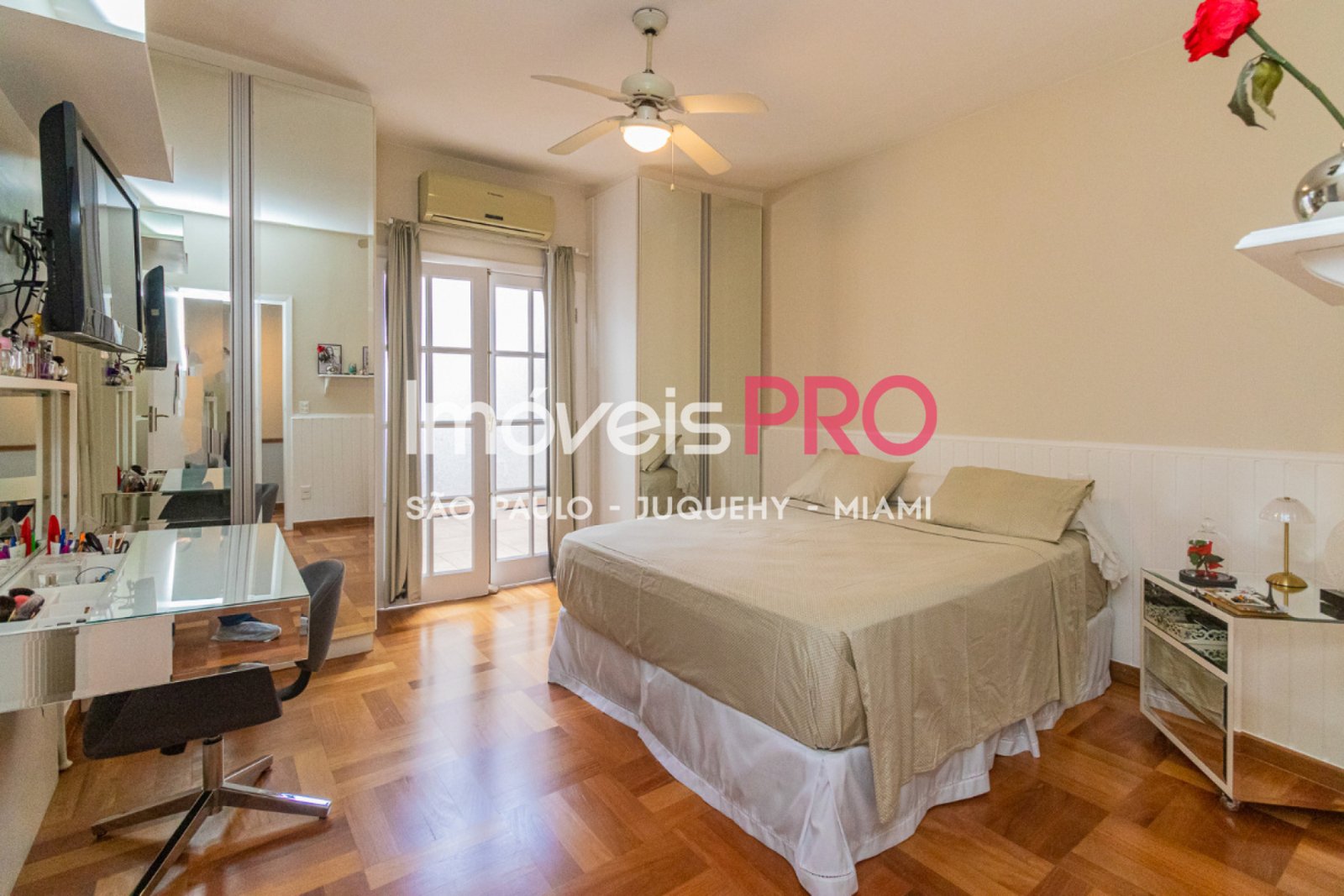 Foto :: https://assets.imoveispro.com.br/thumb/IP38830/sobrado-venda-brooklin-paulista_IP38830_35_1920x1080.jpg?