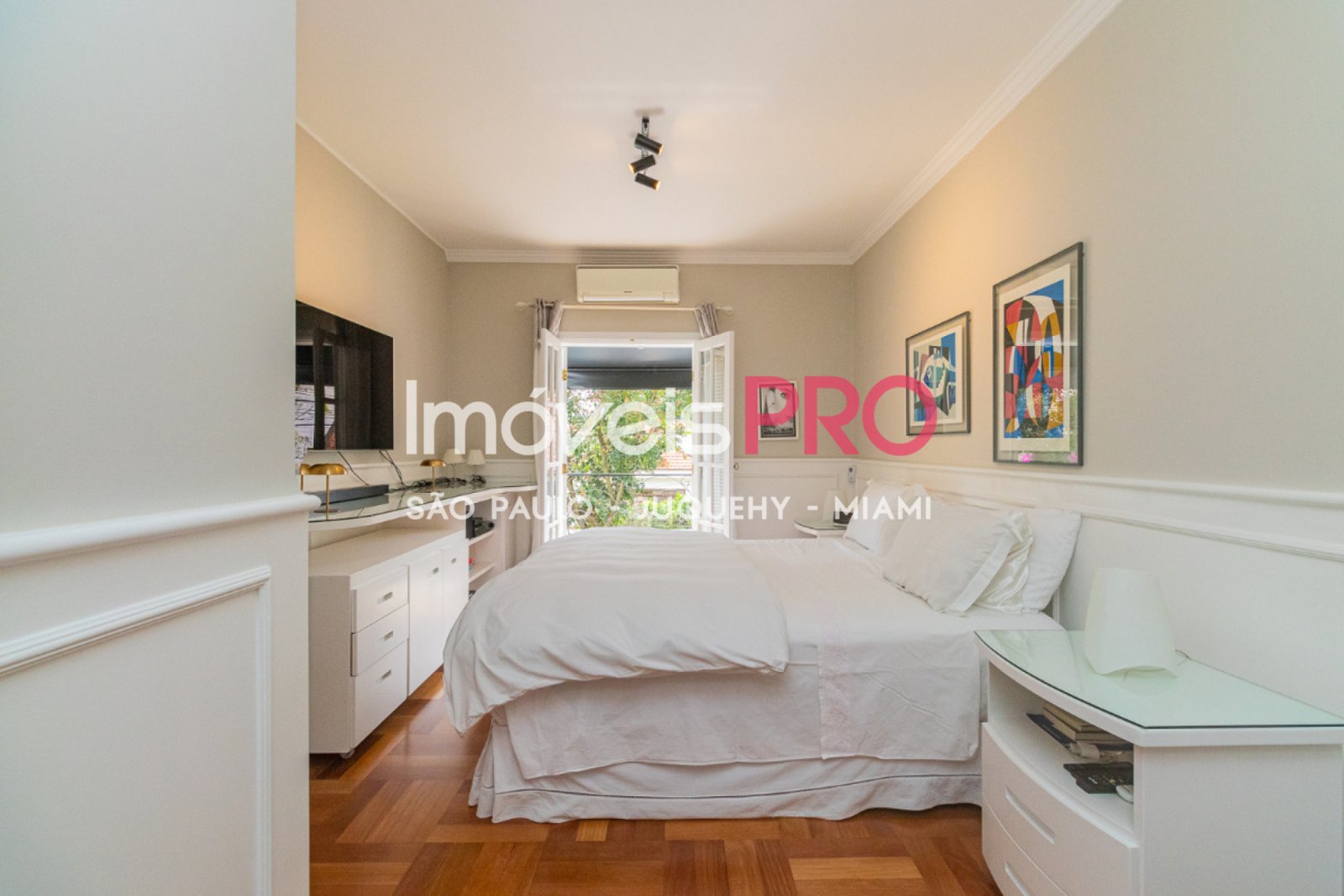 Foto :: https://assets.imoveispro.com.br/thumb/IP38830/sobrado-venda-brooklin-paulista_IP38830_47_1920x1080.jpg?