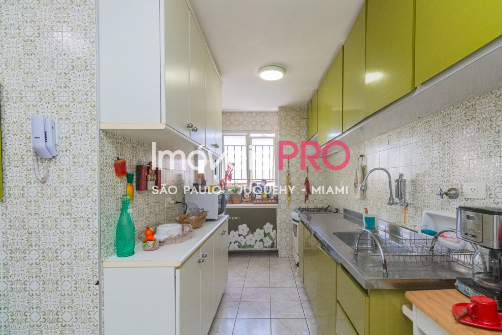 Foto :: https://assets.imoveispro.com.br/thumb/IP38832/apartamento-venda-moema-passaros_IP38832_23_1920x1080.jpg?