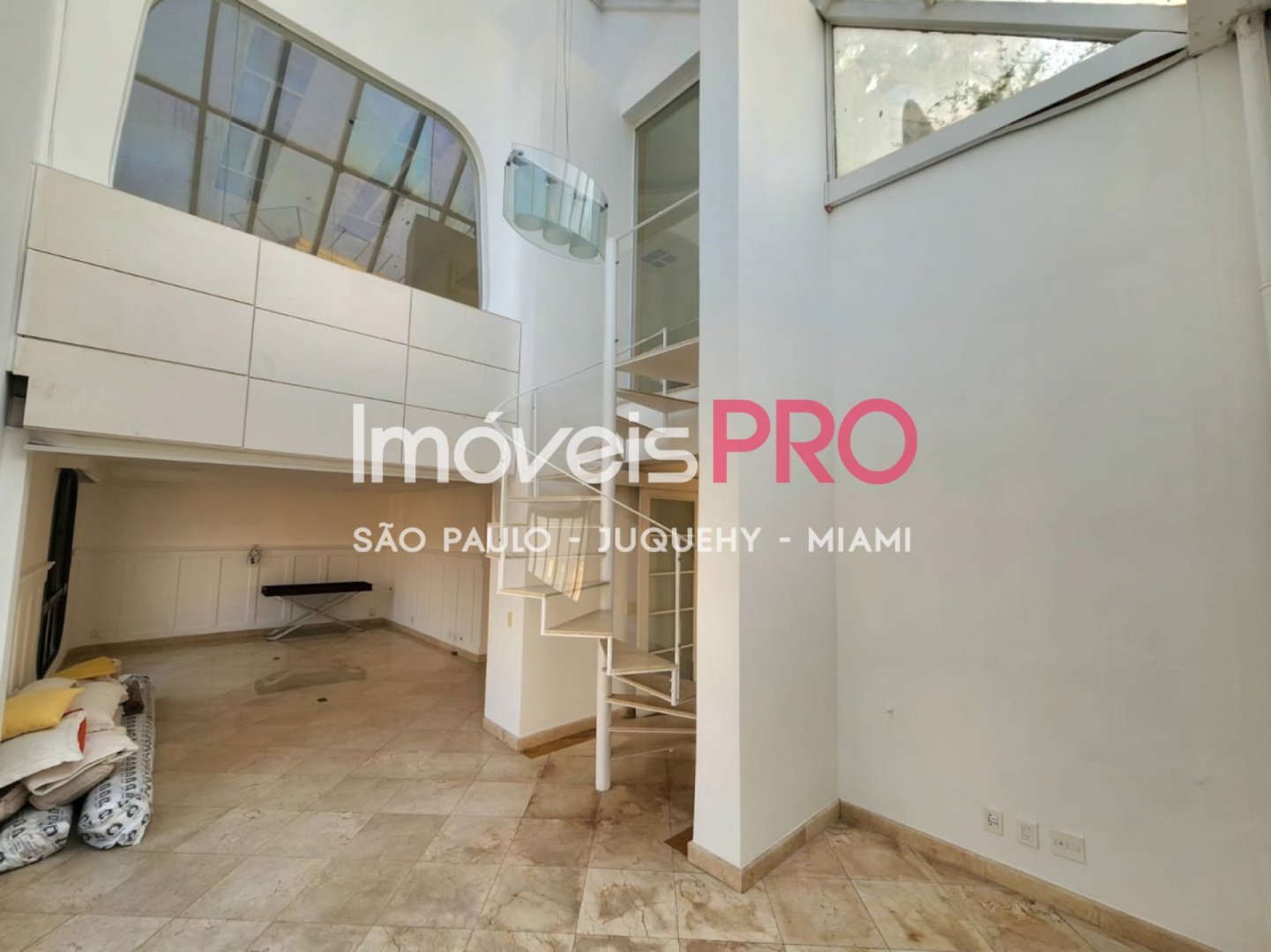 Foto :: https://assets.imoveispro.com.br/thumb/IP38837/apartamento-venda-morumbi_IP38837_11_1920x1080.jpg?