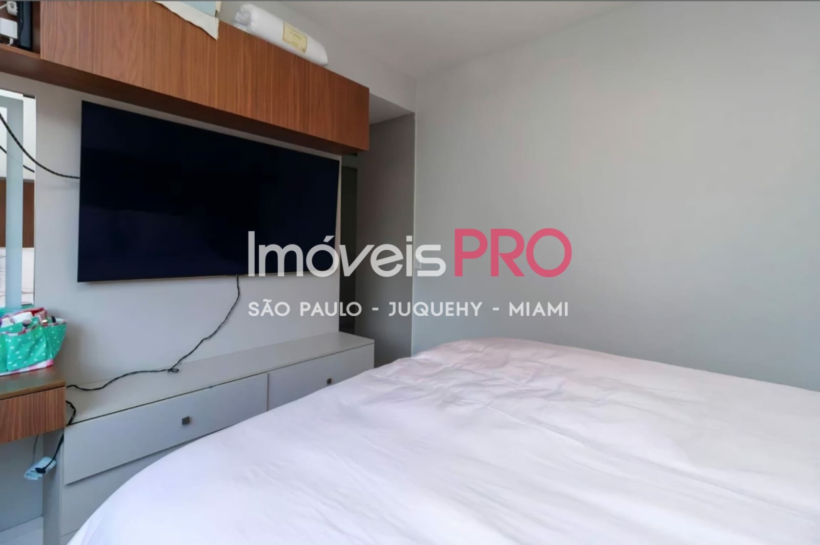 Foto :: https://assets.imoveispro.com.br/thumb/IP38838/apartamento-venda-brooklin_IP38838_29_1920x1080.jpg?