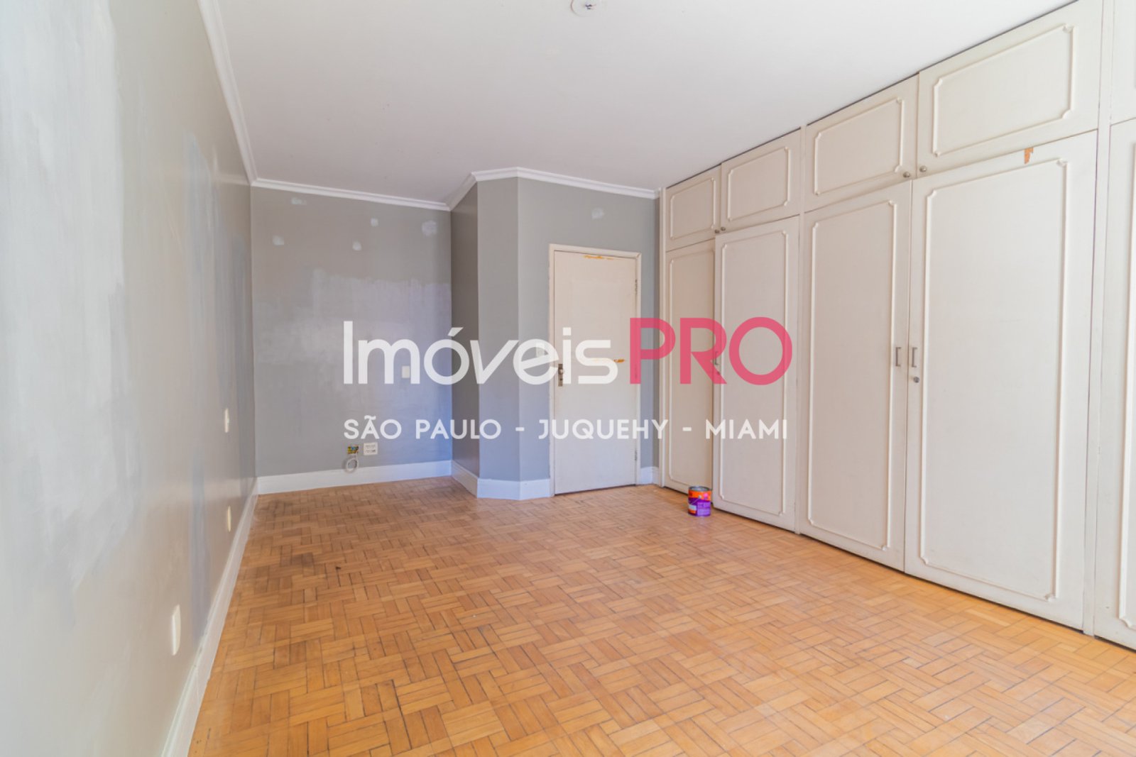 Foto :: https://assets.imoveispro.com.br/thumb/IP38844/apartamento-venda-jardim-paulista_IP38844_29_1920x1080.jpg?