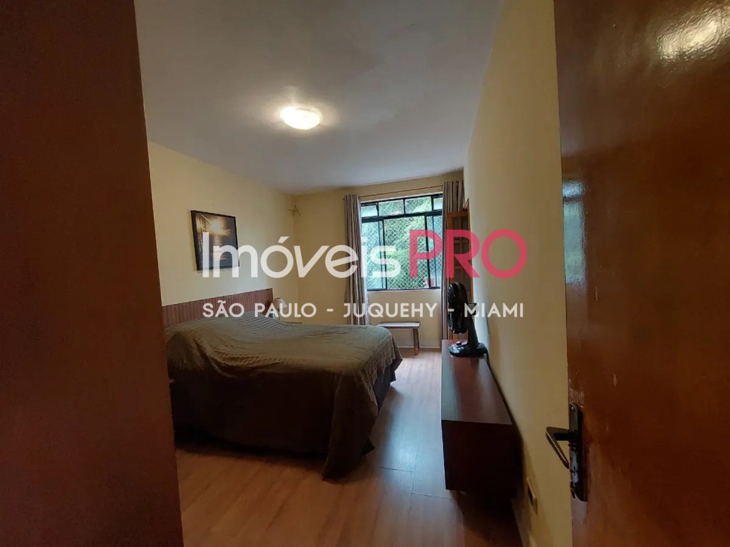 Foto :: https://assets.imoveispro.com.br/thumb/IP38847/apartamento-venda-vila-clementino_IP38847_11_1920x1080.jpg?