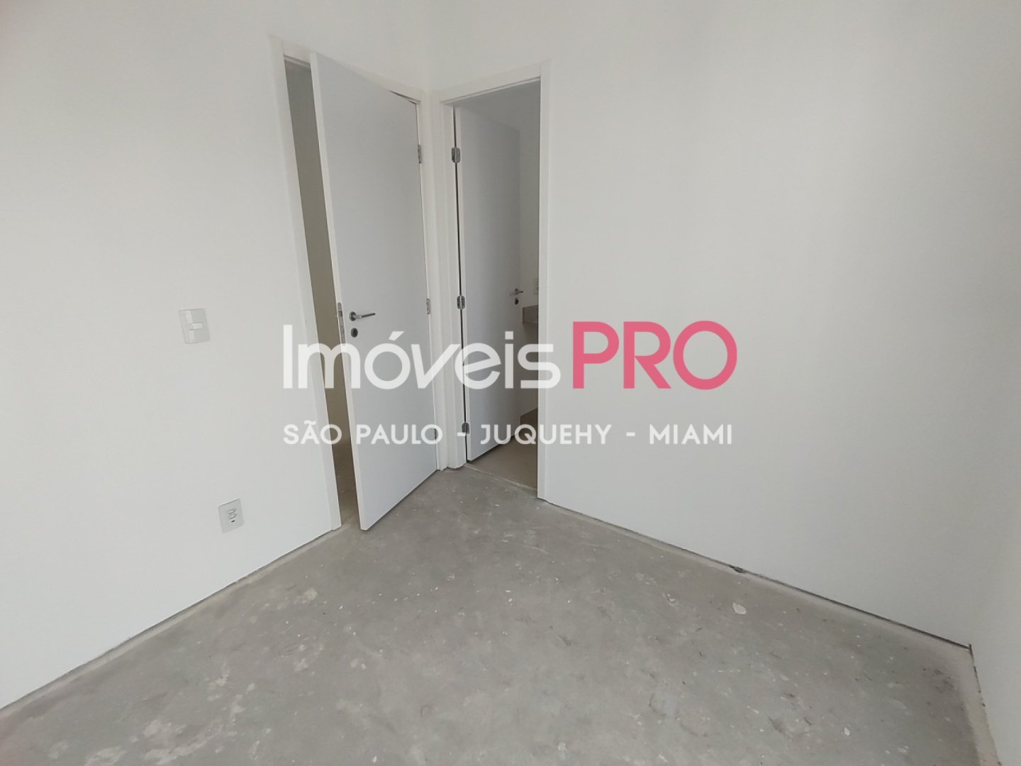 Foto :: https://assets.imoveispro.com.br/thumb/IP38852/cobertura-duplex-venda-brooklin_IP38852_11_1920x1080.jpg?