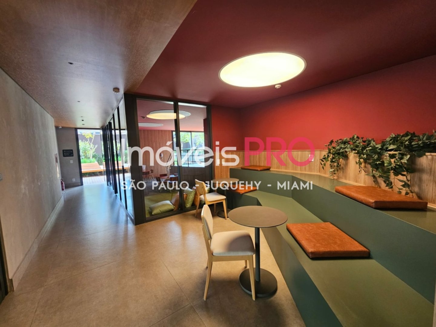 Foto :: https://assets.imoveispro.com.br/thumb/IP38852/cobertura-duplex-venda-brooklin_IP38852_29_1920x1080.jpg?