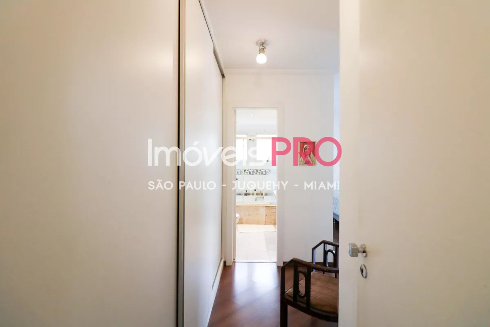 Foto :: https://assets.imoveispro.com.br/thumb/IP38856/apartamento-venda-brooklin_IP38856_41_1920x1080.jpg?