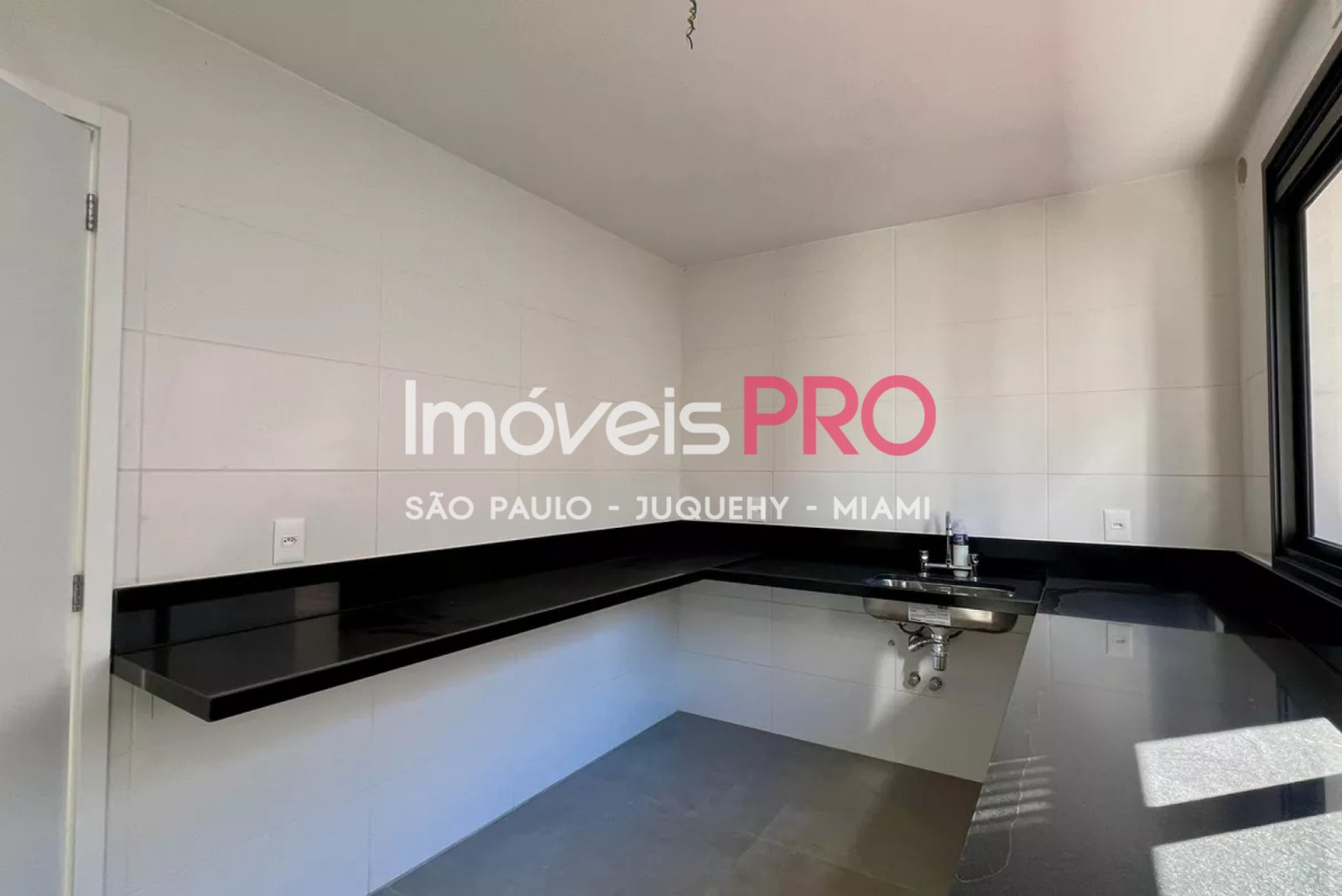 Foto :: https://assets.imoveispro.com.br/thumb/IP38857/condominio-venda-vila-madalena_IP38857_11_1920x1080.jpg?