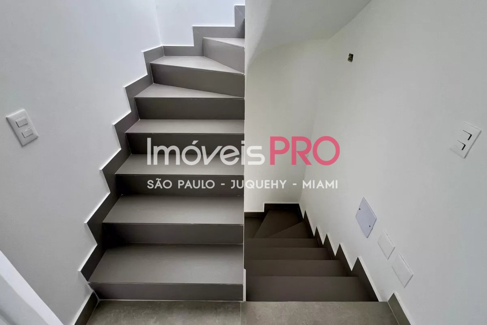 Foto :: https://assets.imoveispro.com.br/thumb/IP38857/condominio-venda-vila-madalena_IP38857_29_1920x1080.jpg?