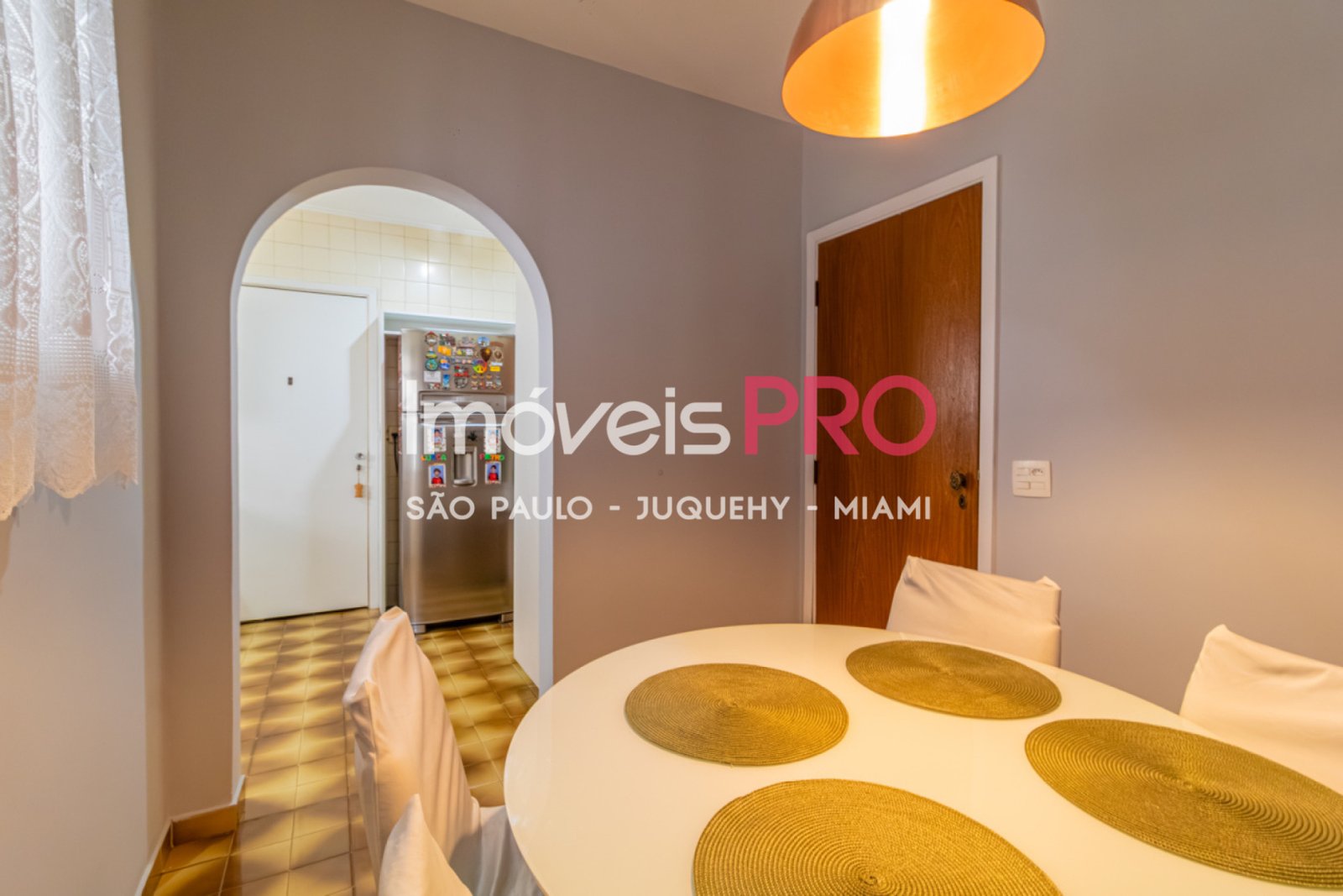 Foto :: https://assets.imoveispro.com.br/thumb/IP38868/apartamento-venda-paraiso_IP38868_35_1920x1080.jpg?