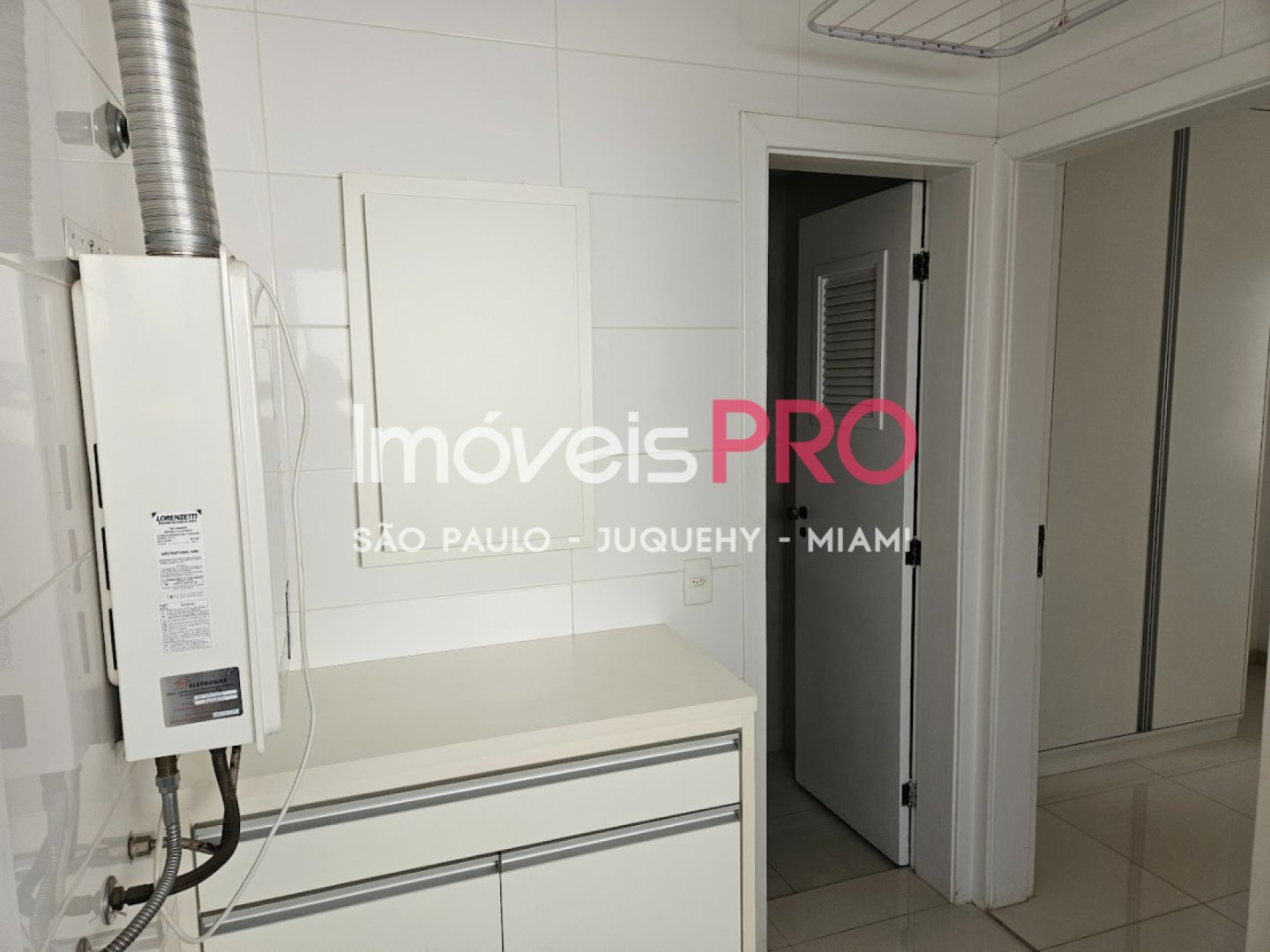Foto :: https://assets.imoveispro.com.br/thumb/IP38869/apartamento-venda-brooklin_IP38869_11_1920x1080.jpg?