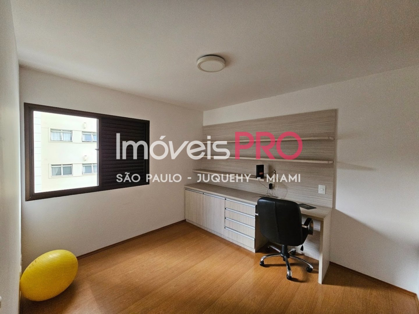 Foto :: https://assets.imoveispro.com.br/thumb/IP38869/apartamento-venda-brooklin_IP38869_17_1920x1080.jpg?