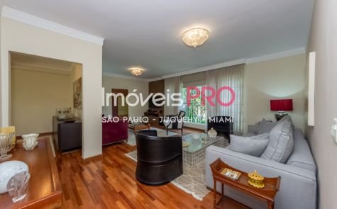 Casa em Vila Mariana — foto 1 (Ref. IP38872)