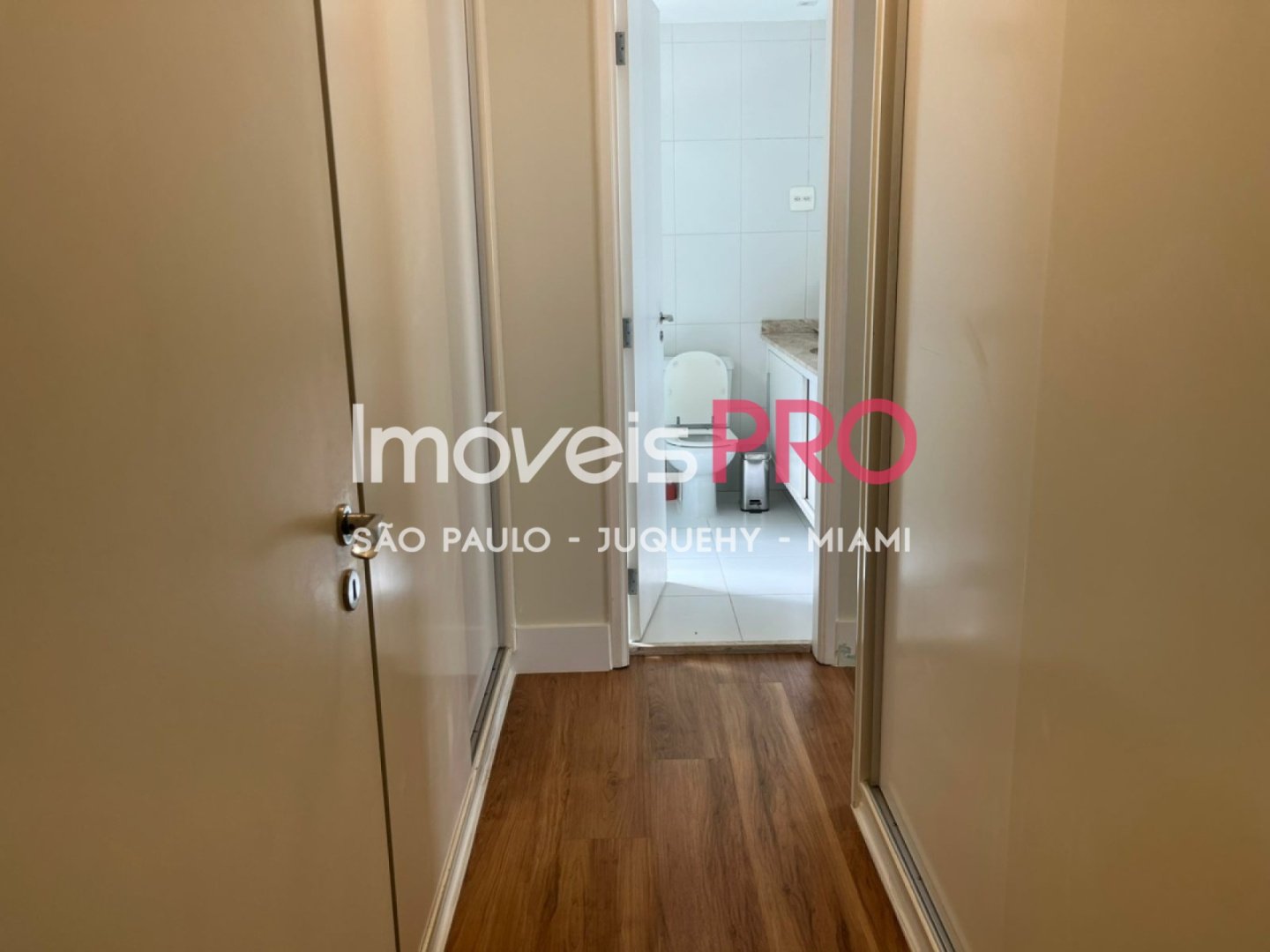 Foto :: https://assets.imoveispro.com.br/thumb/IP38880/apartamento-aluguel-campo-belo_IP38880_11_1920x1080.jpg?