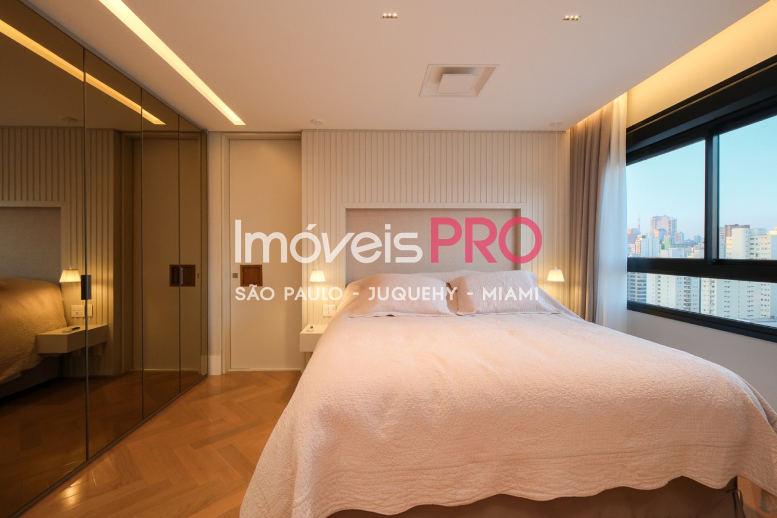 Foto :: IP38881