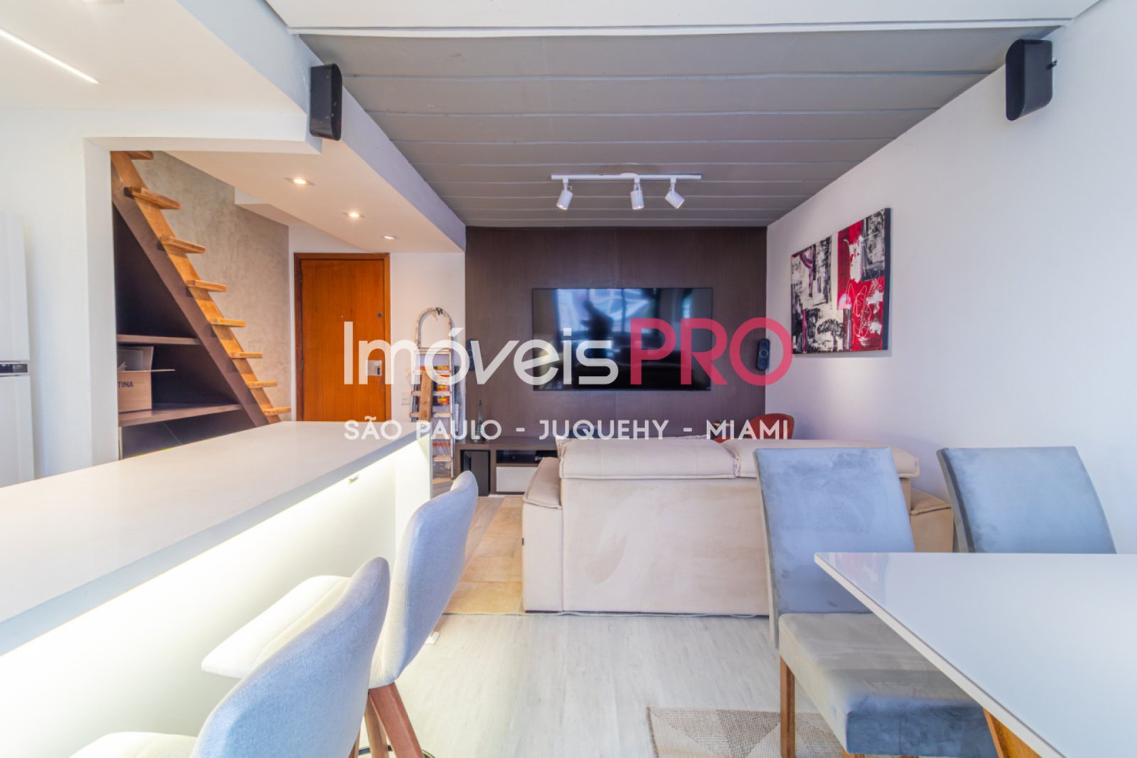 Foto :: IP38884
