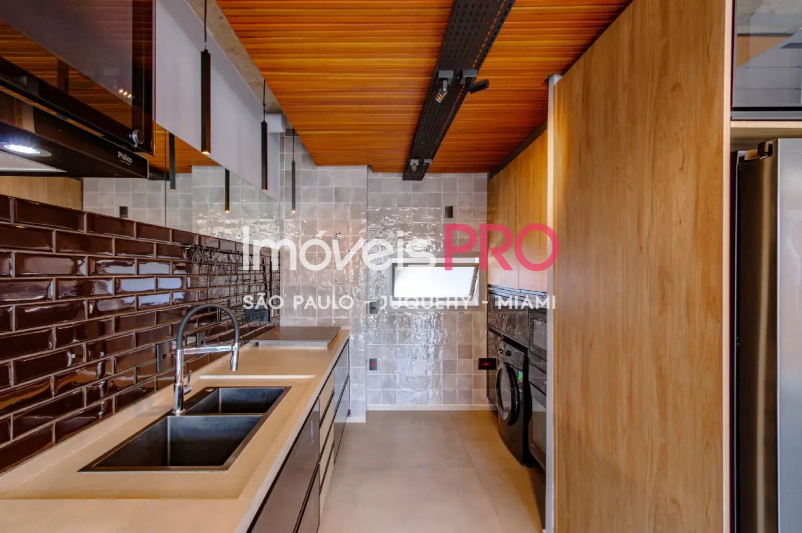 Foto :: https://assets.imoveispro.com.br/thumb/IP38886/duplex-venda-cerqueira-cesar_IP38886_11_1920x1080.jpg?