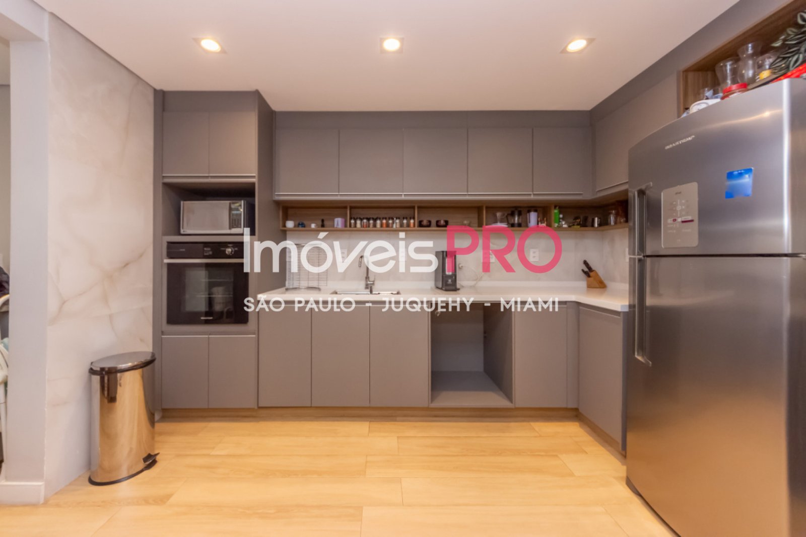 Foto :: https://assets.imoveispro.com.br/thumb/IP38889/apartamento-venda-moema-passaros_IP38889_11_1920x1080.jpg?