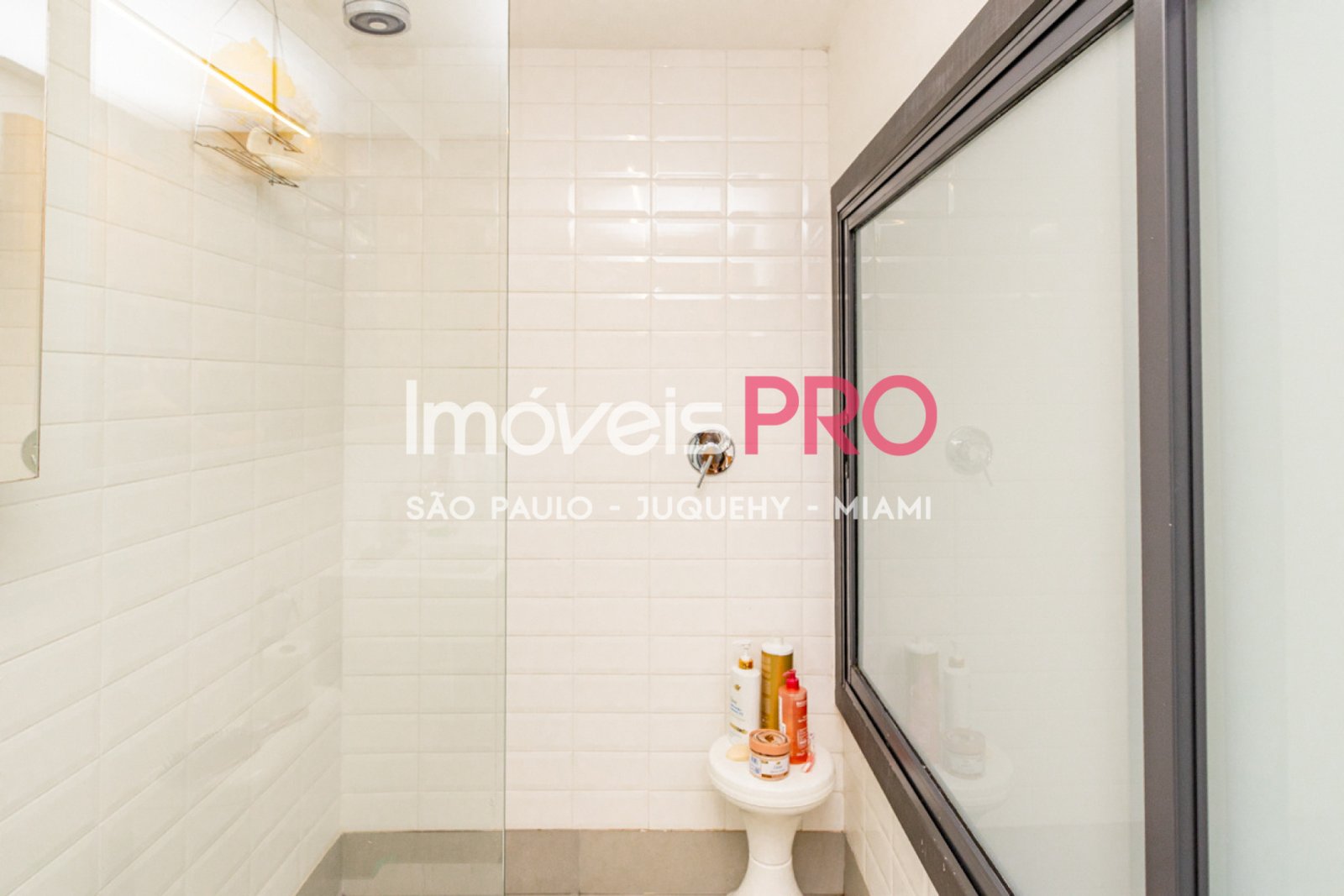 Foto :: https://assets.imoveispro.com.br/thumb/IP38891/apartamento-venda-jardins_IP38891_11_1920x1080.jpg?