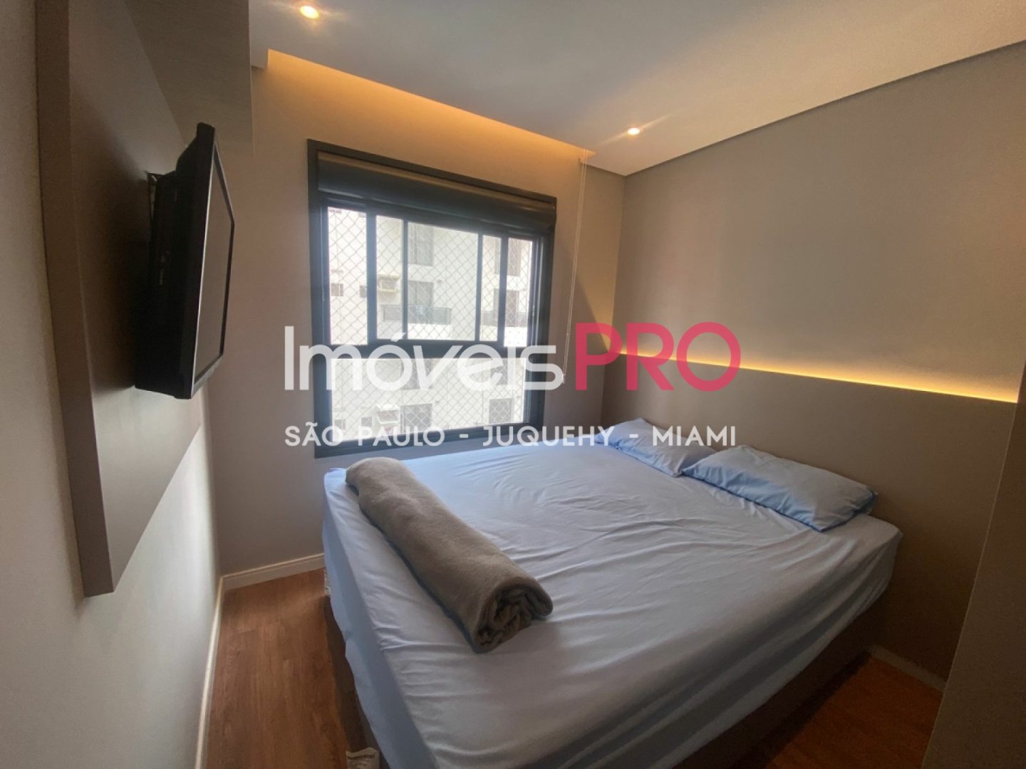 Foto :: IP38917